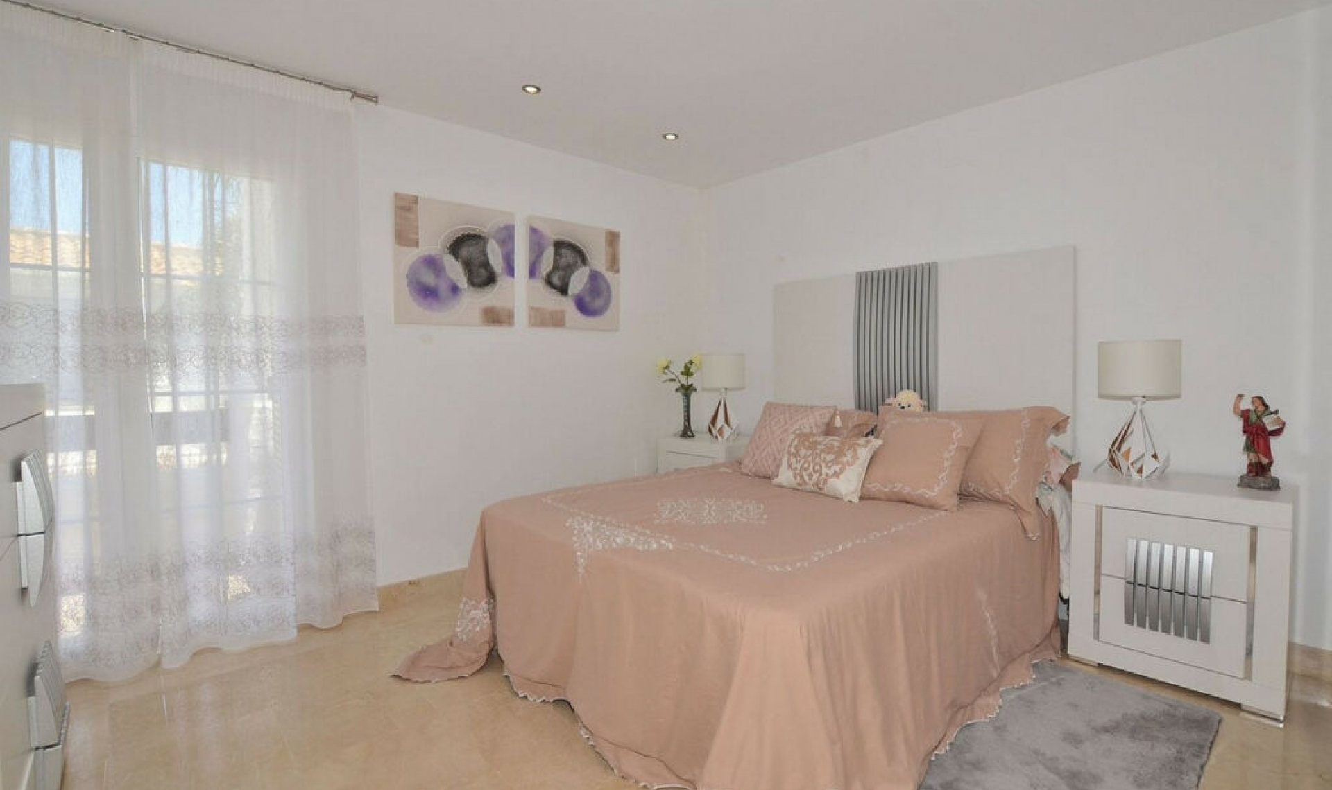 Resale - Apartment -
Torrequebrada
