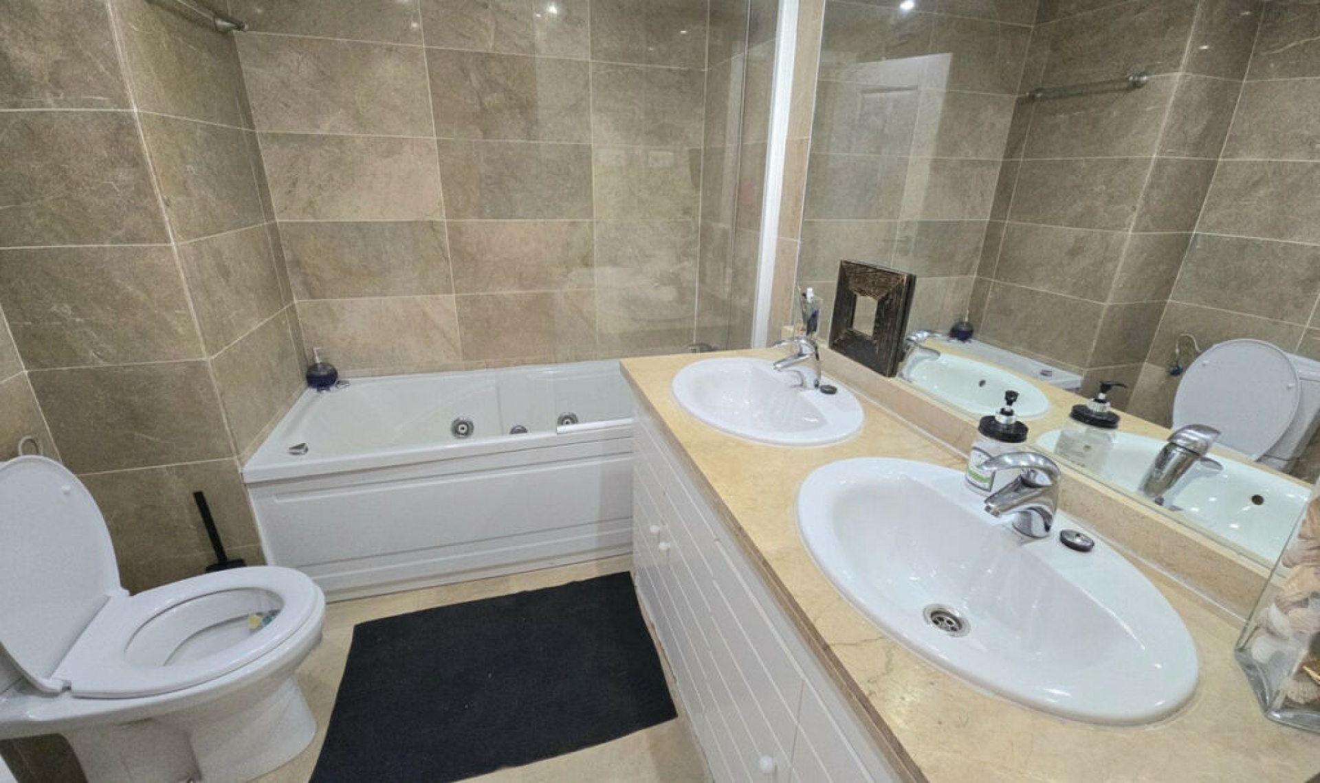 Resale - Apartment -
Torrequebrada