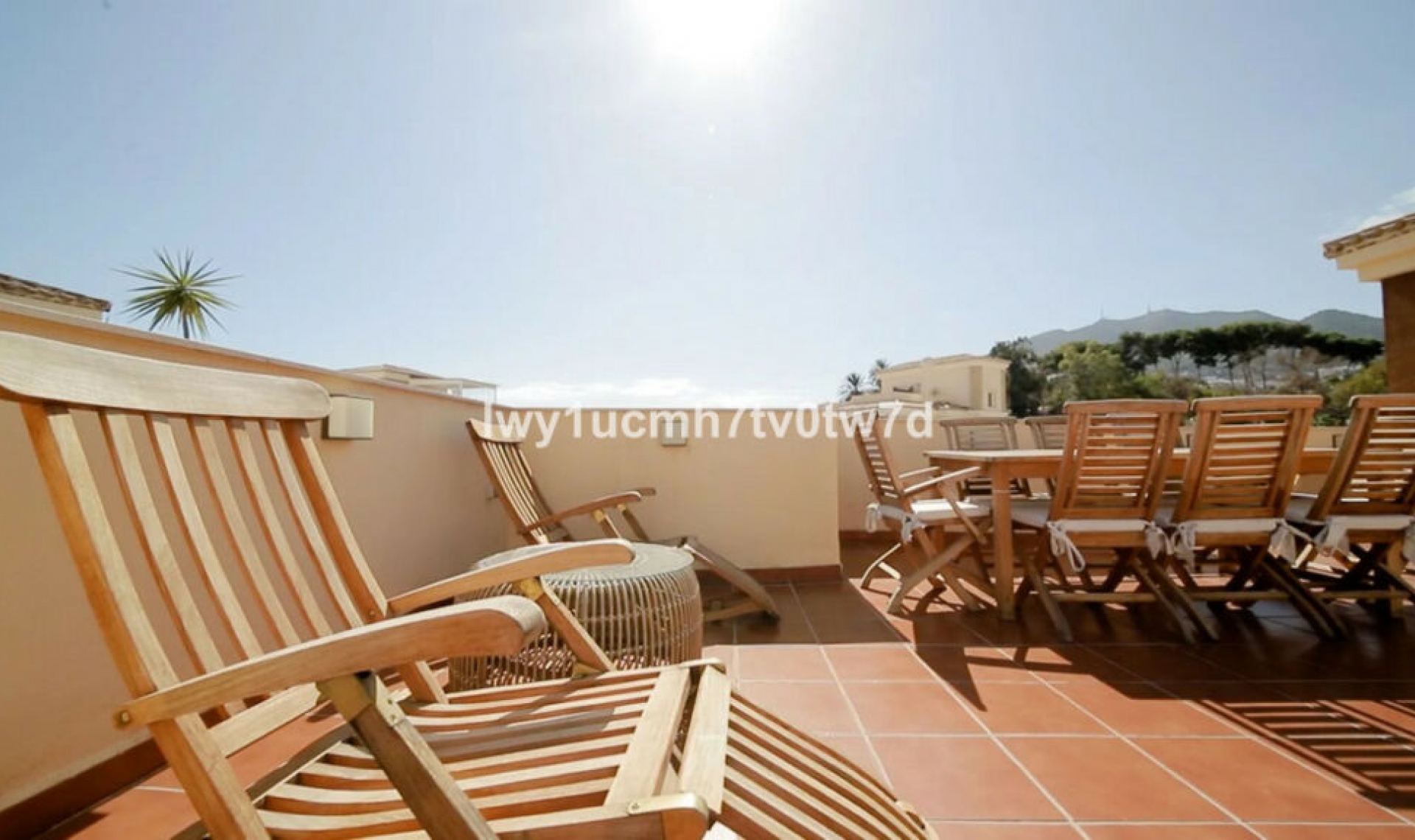 Resale - Apartment -
Torrequebrada