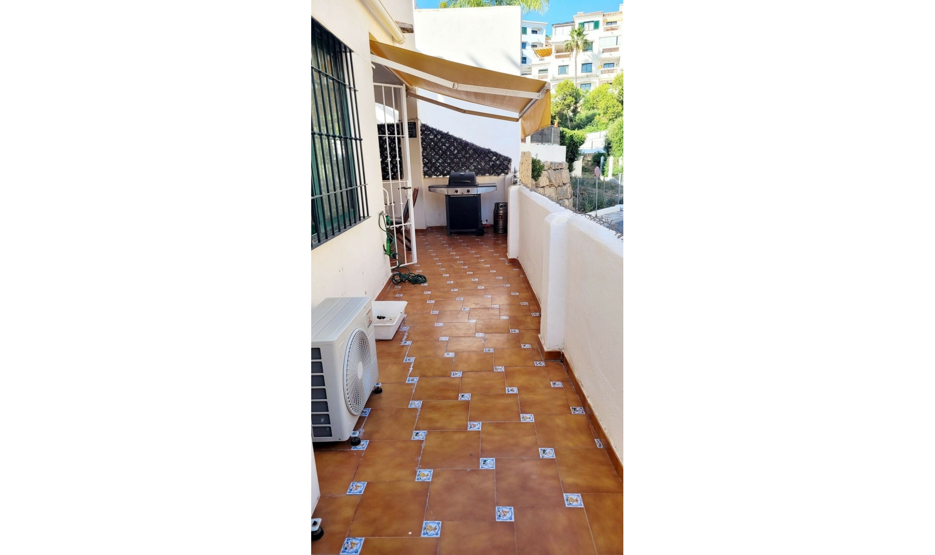 Resale - Apartment -
Torrequebrada