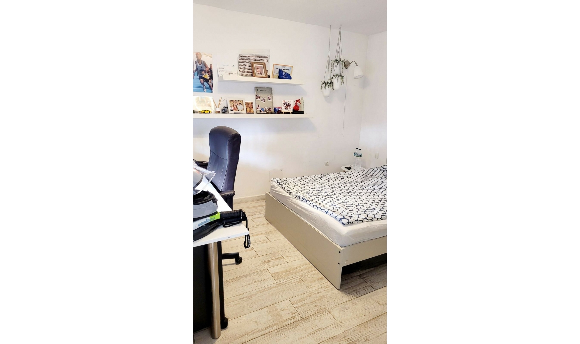 Resale - Apartment -
Torrequebrada