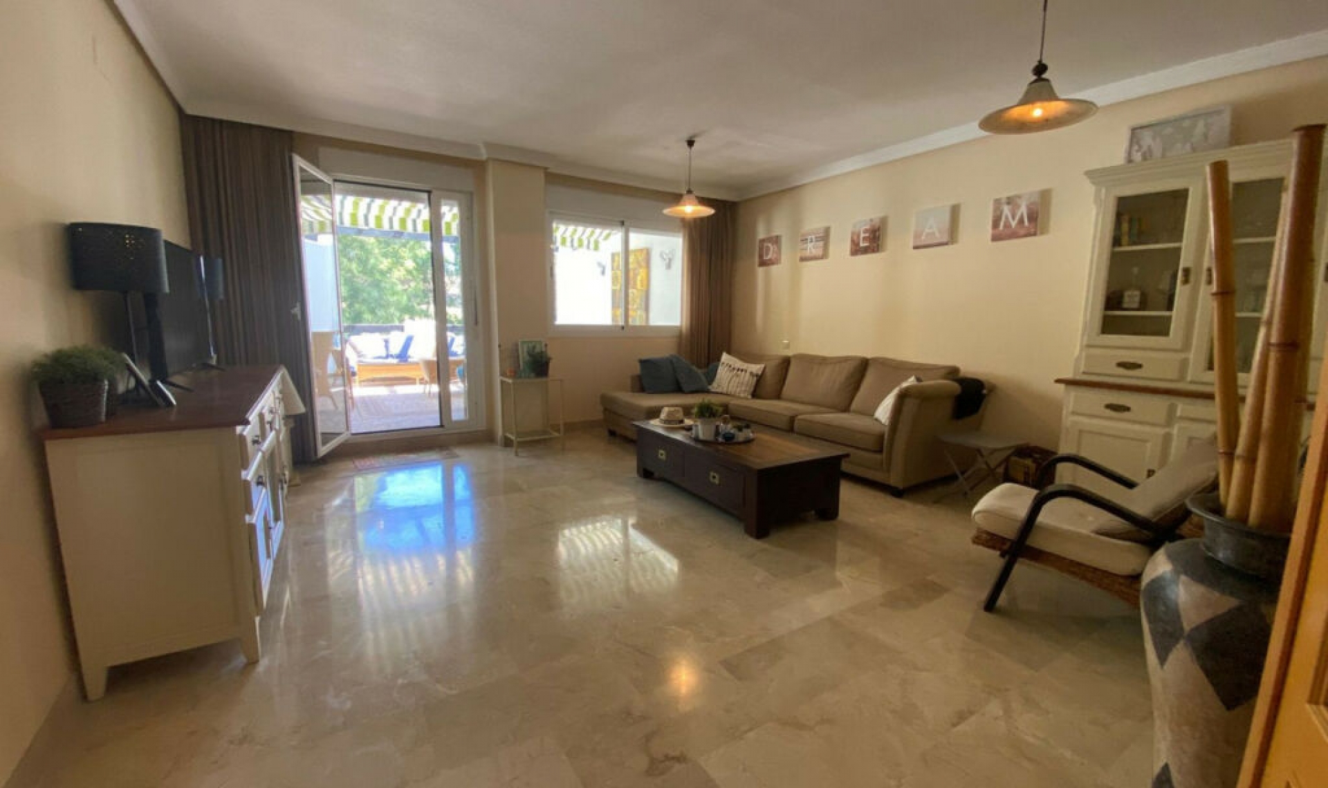 Resale - Apartment -
Torrequebrada