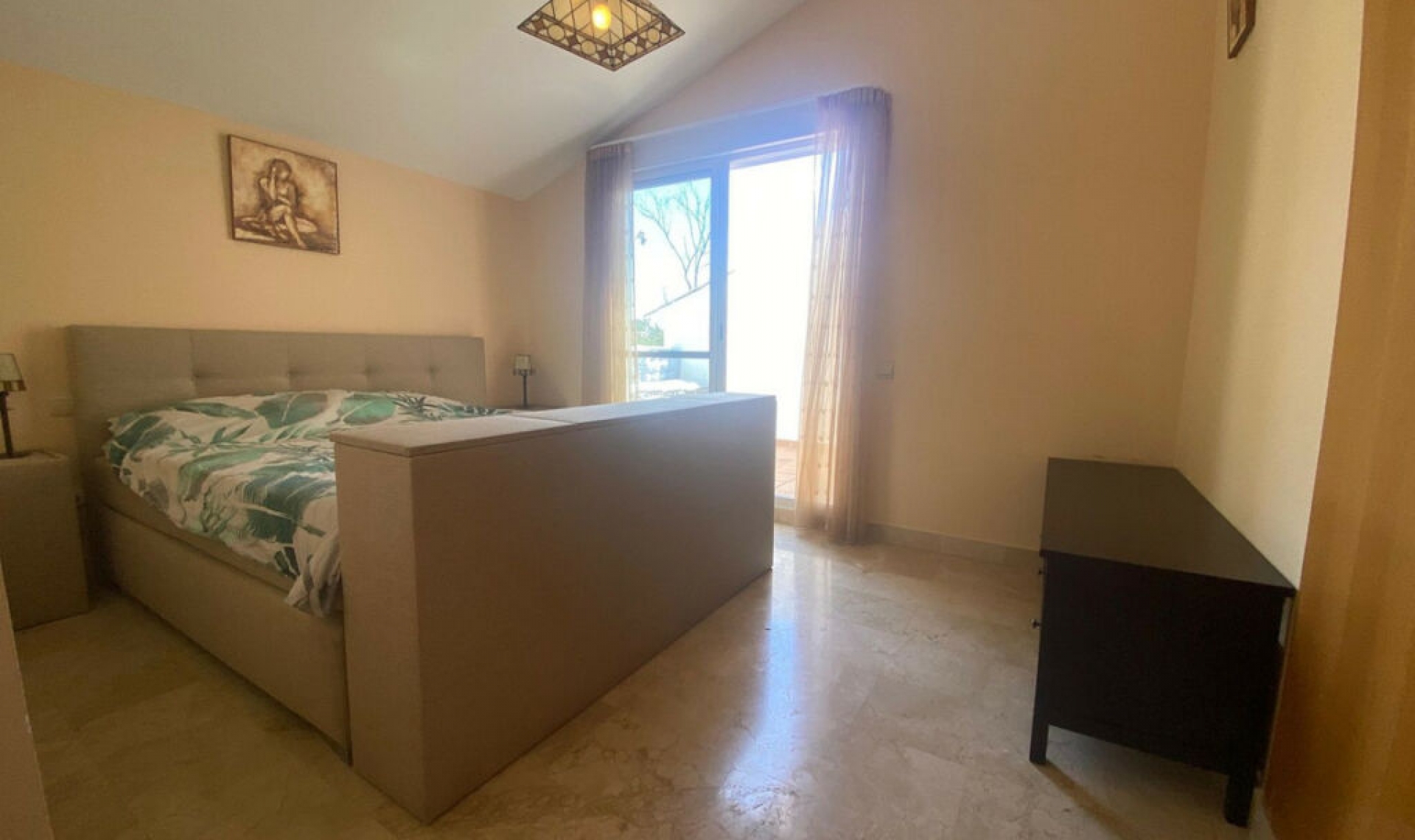 Resale - Apartment -
Torrequebrada