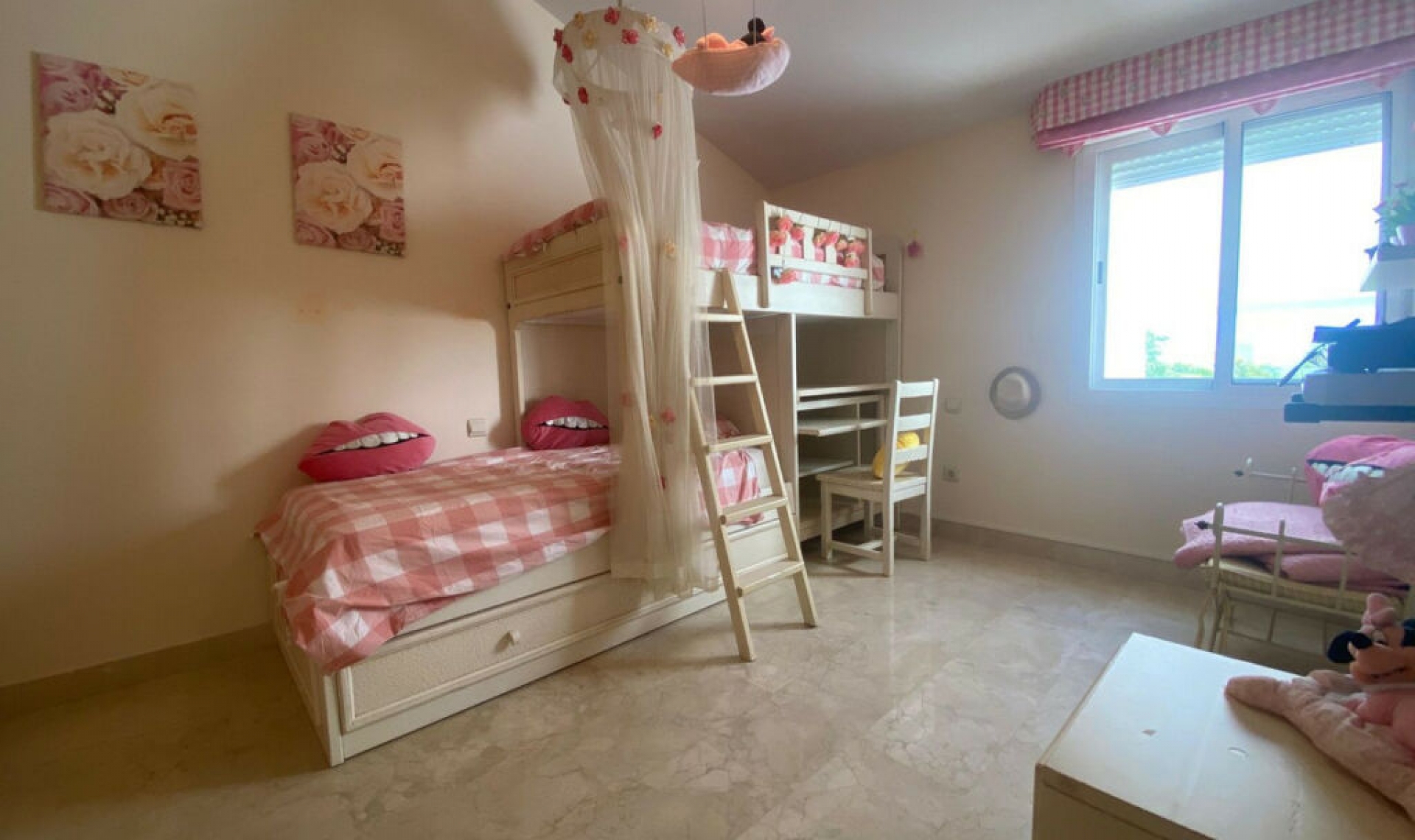 Resale - Apartment -
Torrequebrada