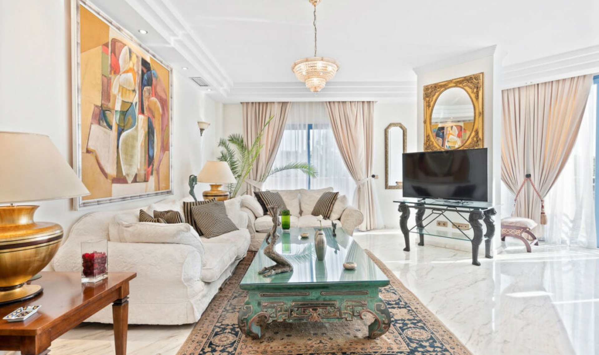 Resale - Apartment -
Torrequebrada