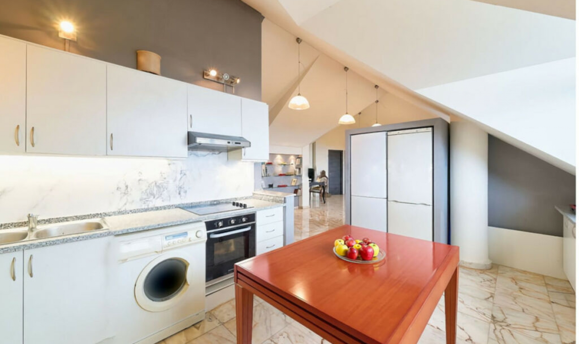 Resale - Apartment -
Torrequebrada