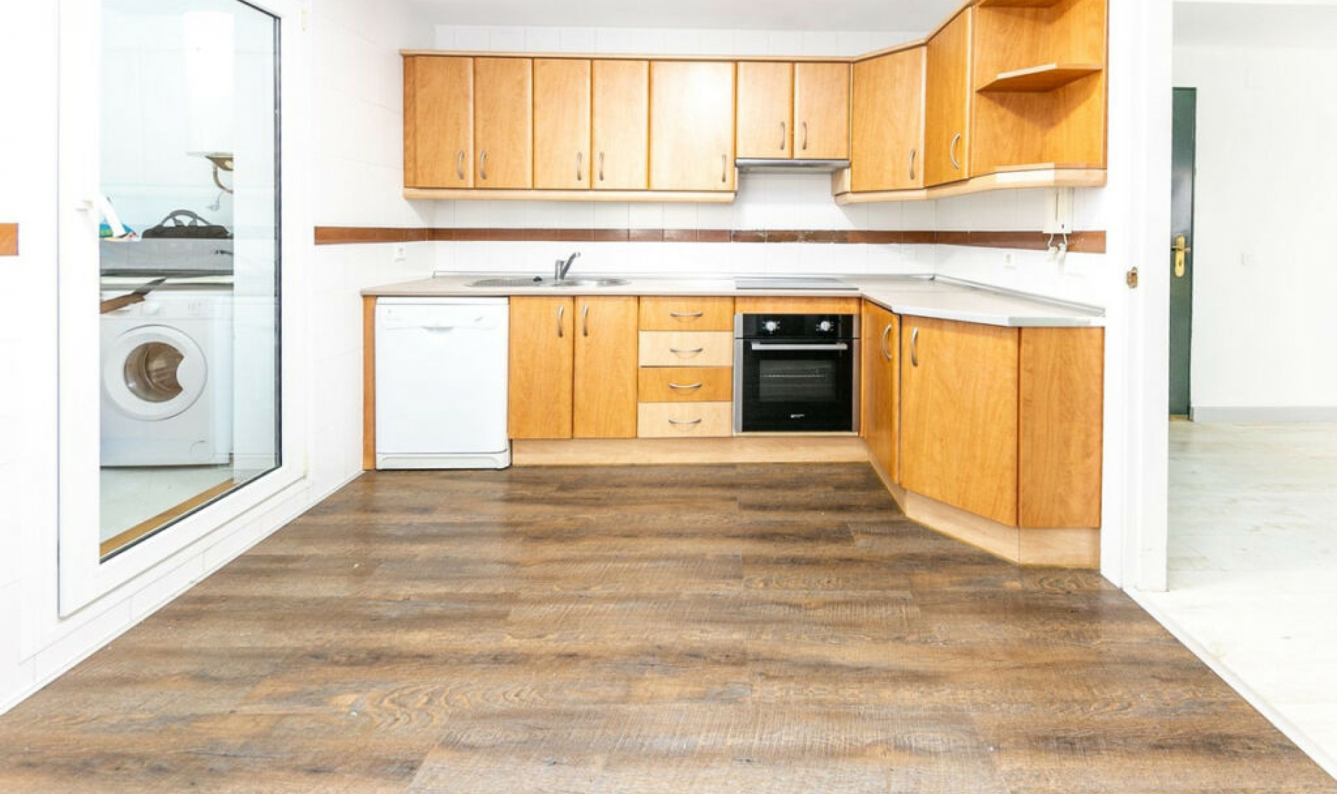 Resale - Apartment -
Torrequebrada