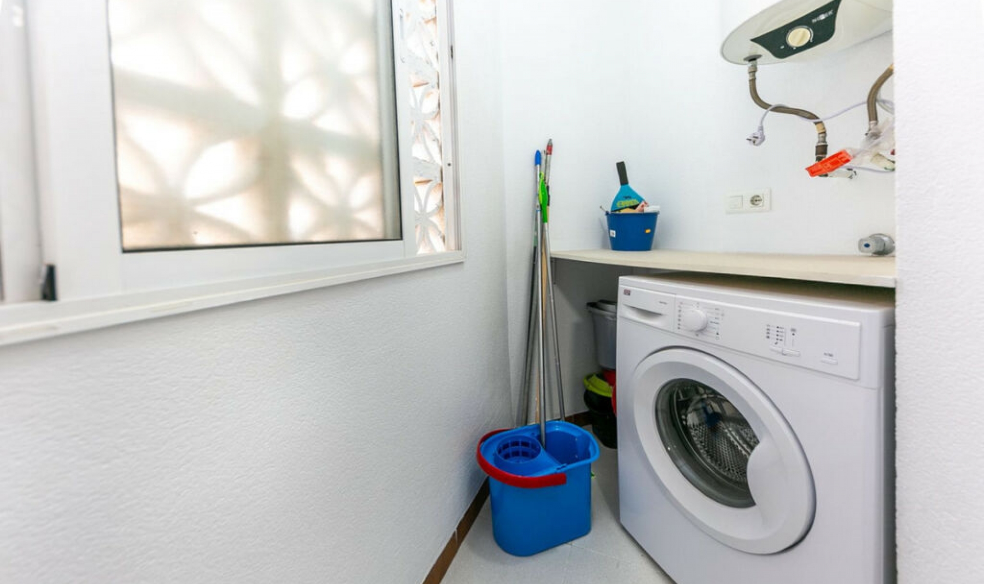 Resale - Apartment -
Torrequebrada