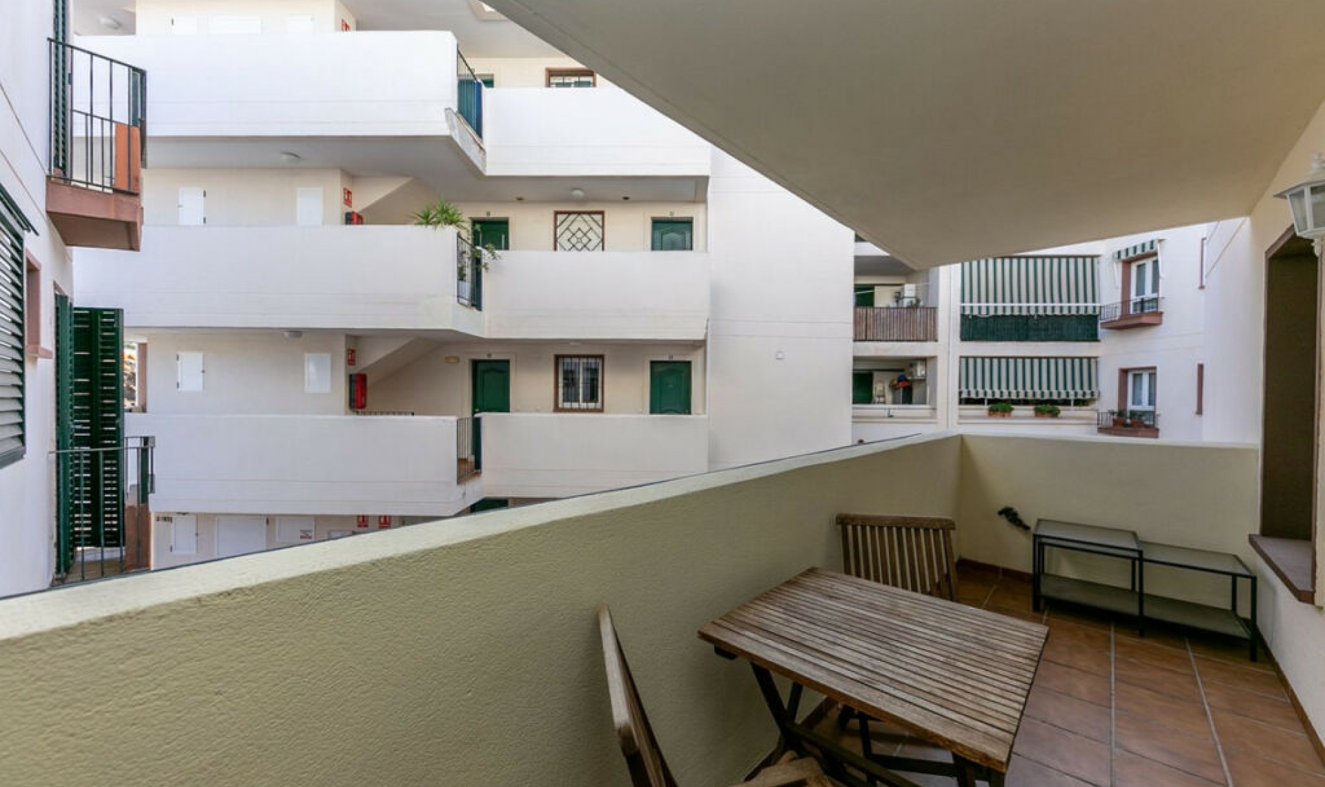 Resale - Apartment -
Torrequebrada