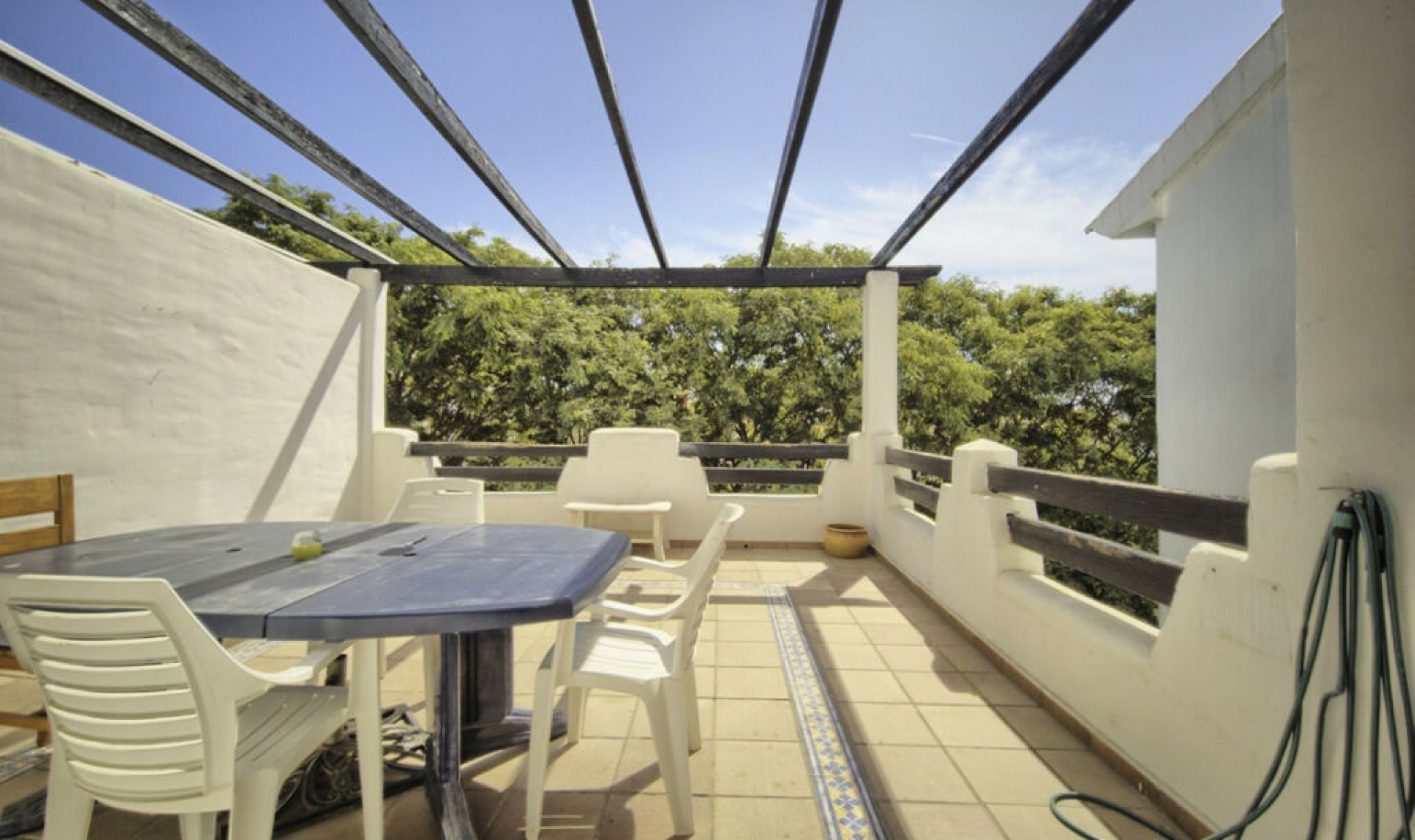 Resale - Apartment -
Torrequebrada