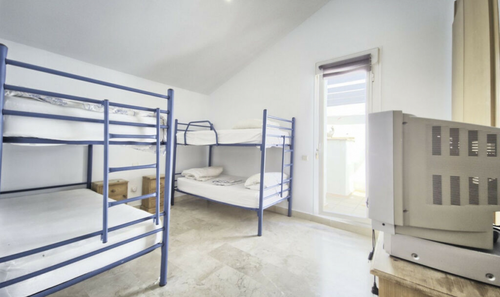 Resale - Apartment -
Torrequebrada