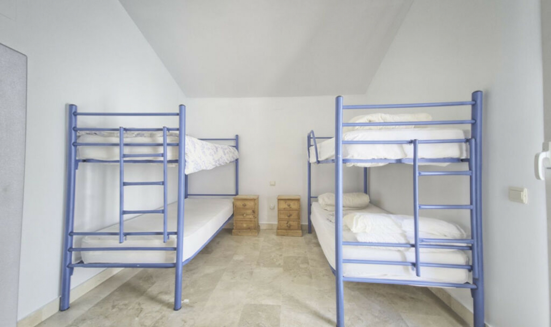 Resale - Apartment -
Torrequebrada