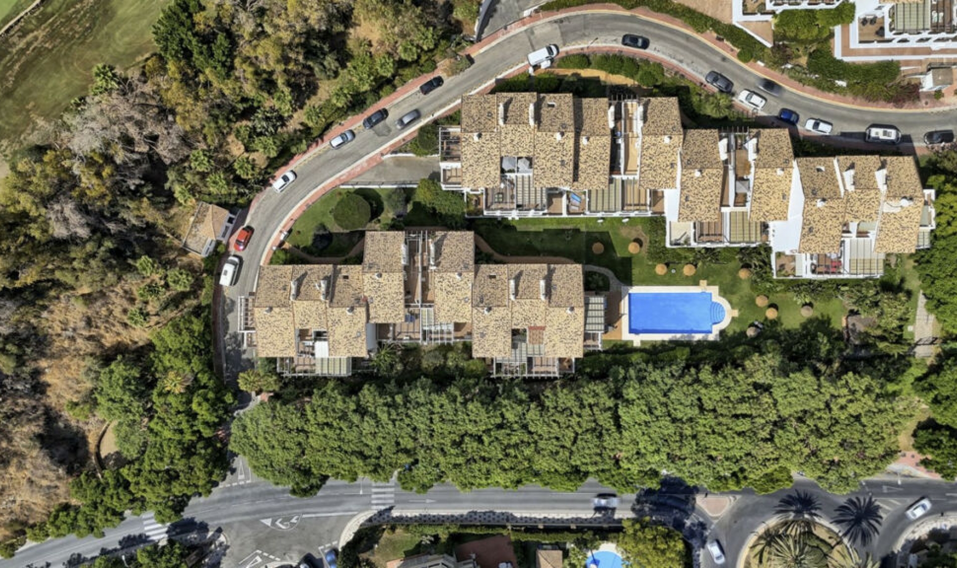 Resale - Apartment -
Torrequebrada