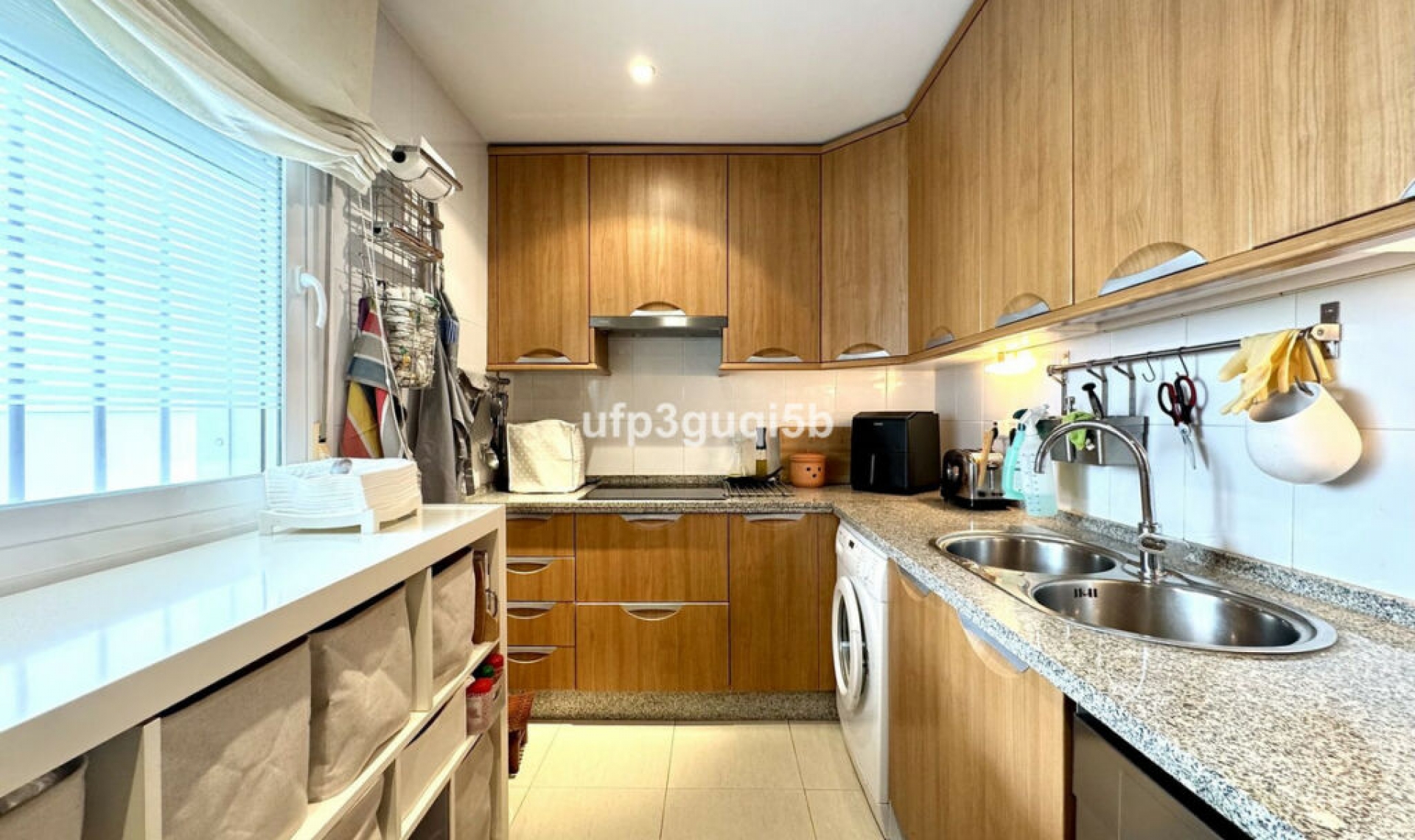 Resale - Apartment -
Torrequebrada