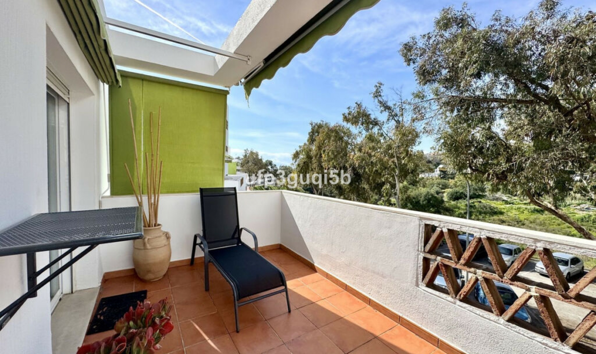 Resale - Apartment -
Torrequebrada
