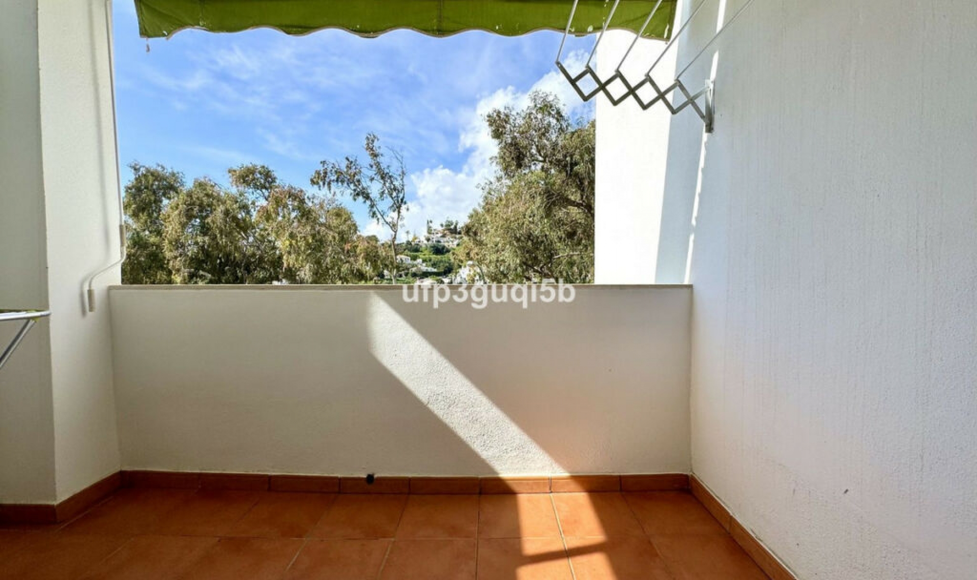 Resale - Apartment -
Torrequebrada