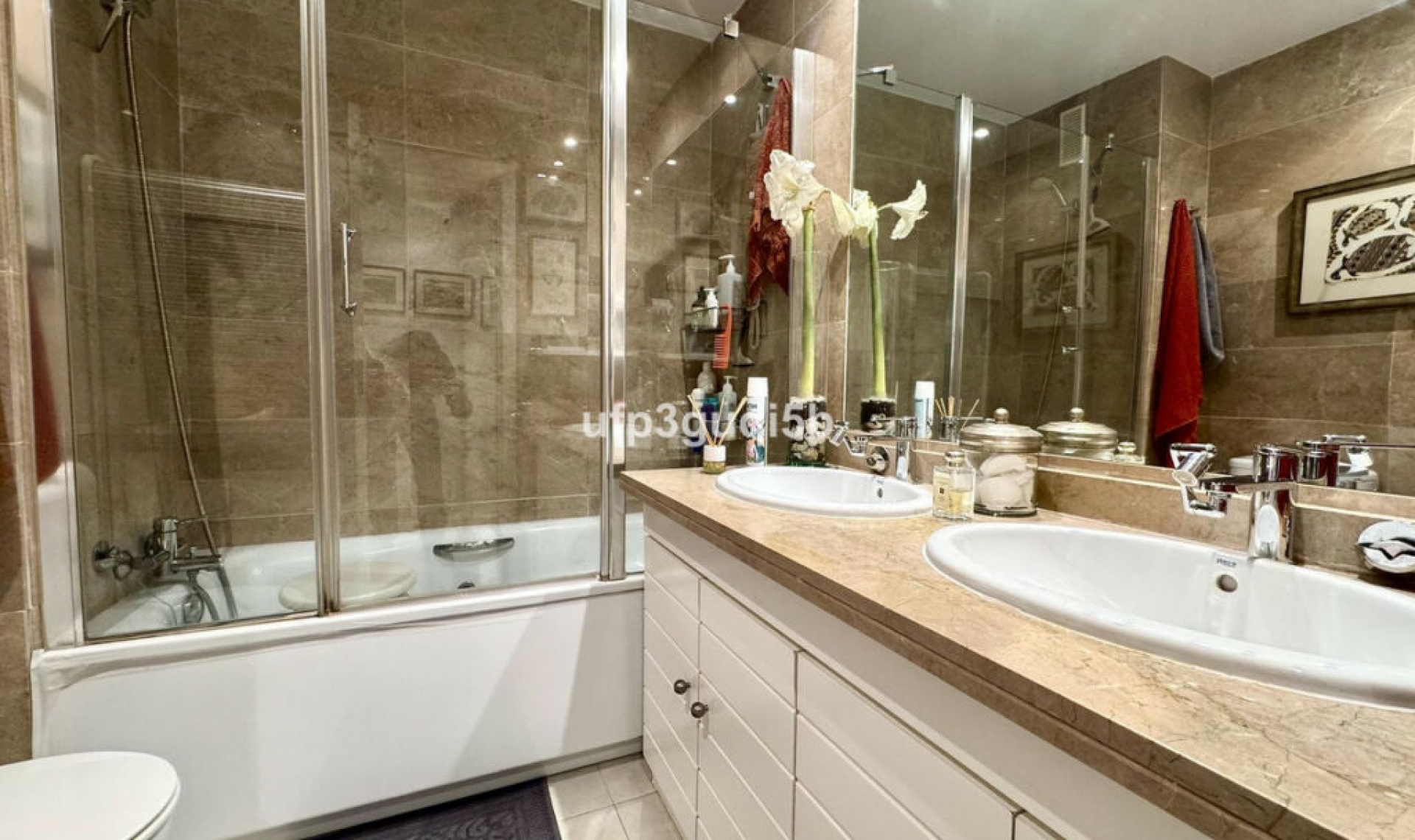 Resale - Apartment -
Torrequebrada