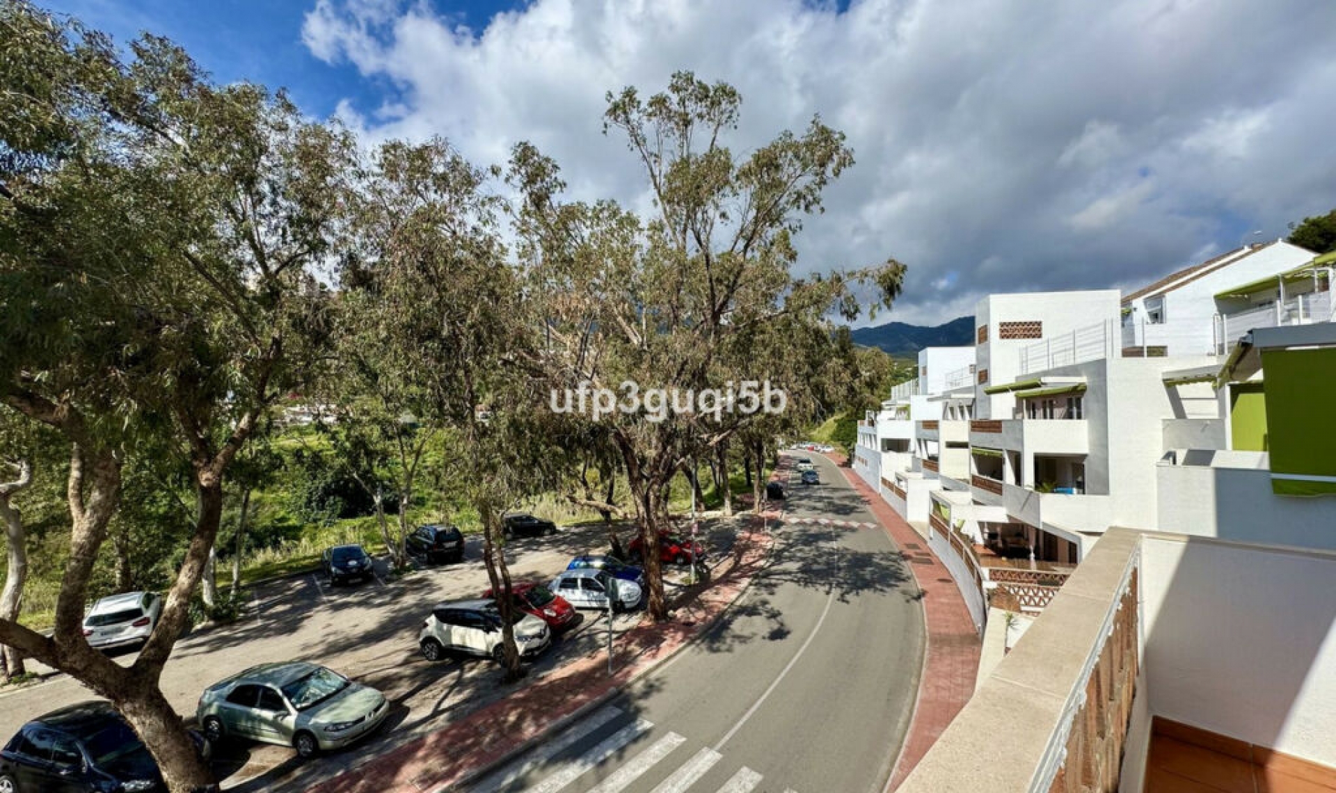 Resale - Apartment -
Torrequebrada