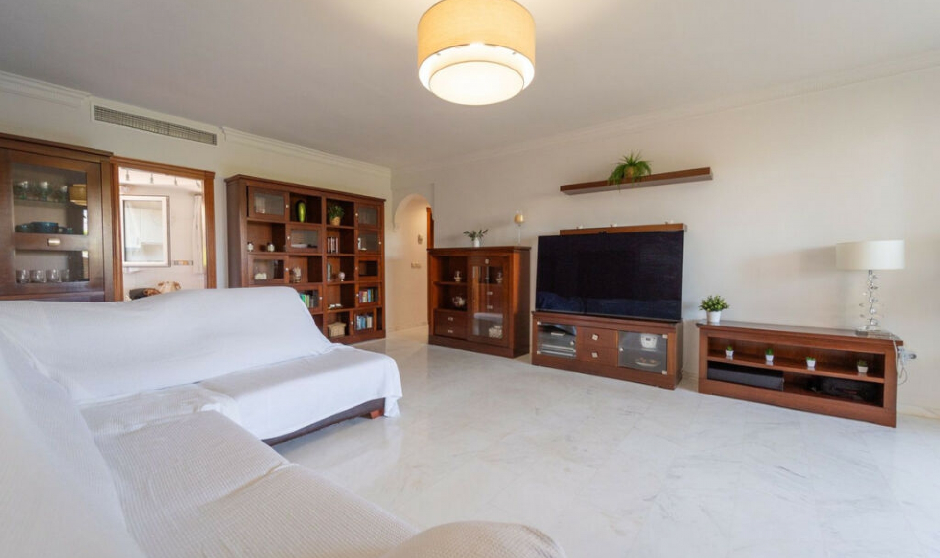 Resale - Apartment -
Torrequebrada