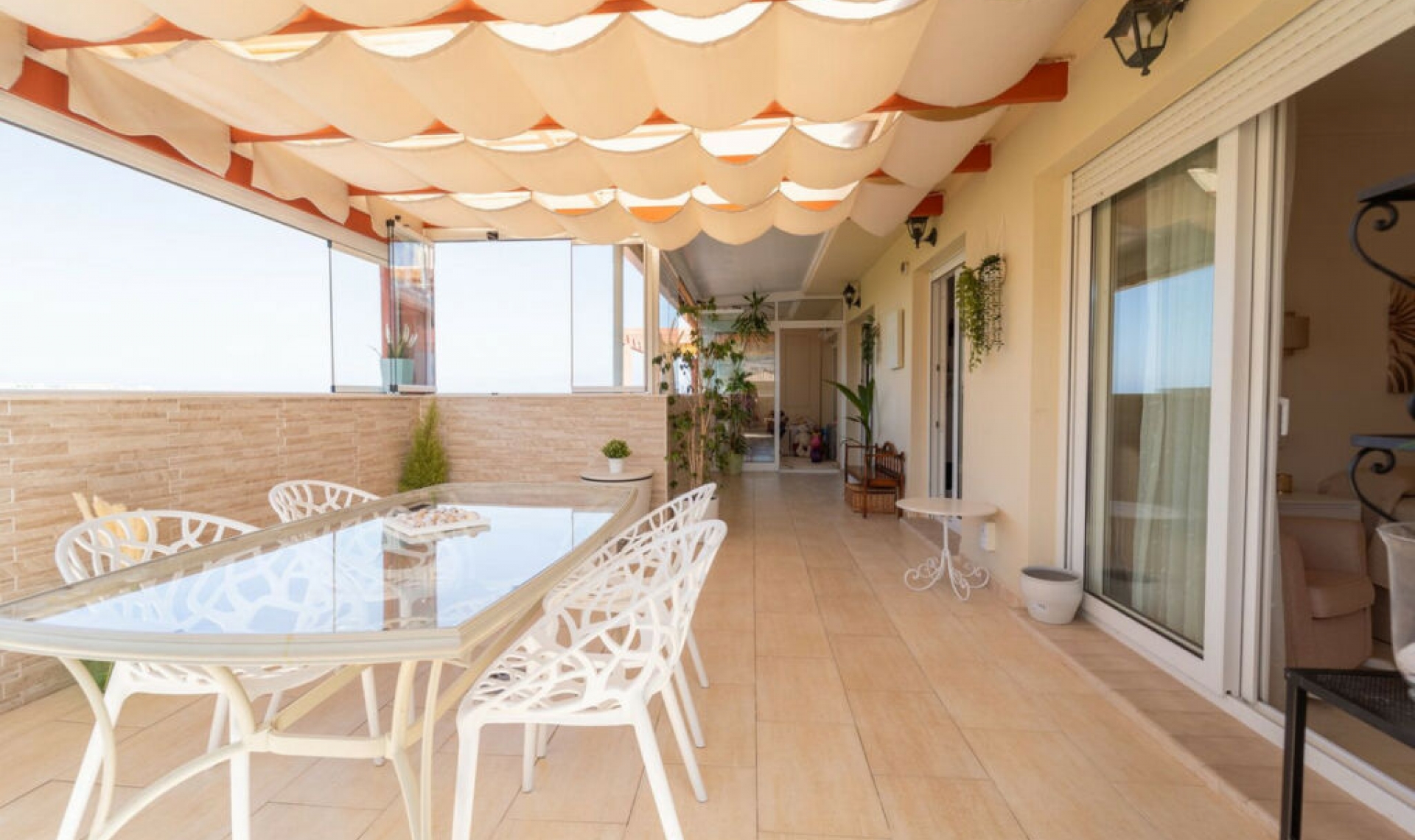 Resale - Apartment -
Torrequebrada