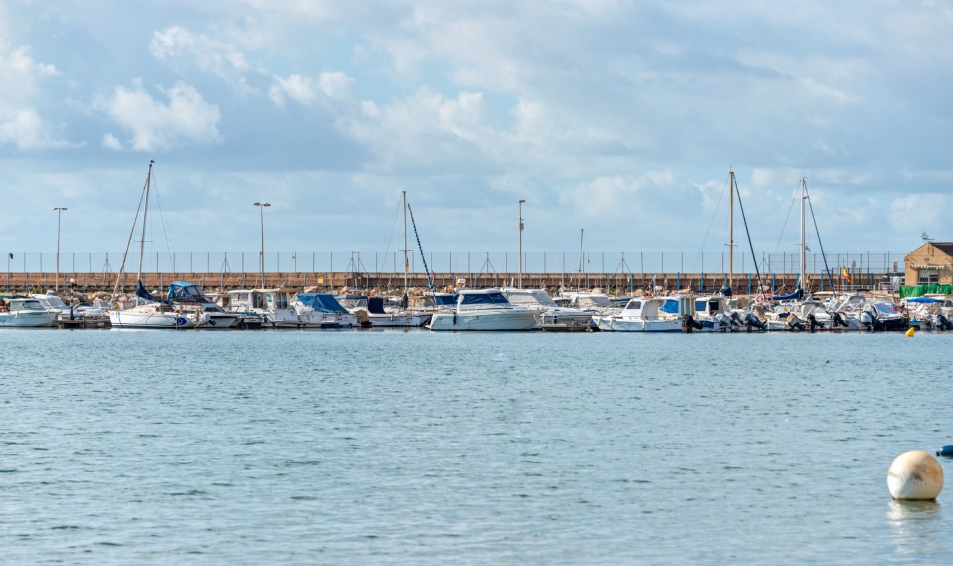 Resale - Apartment -
Torrevieja - Playa del Acequión