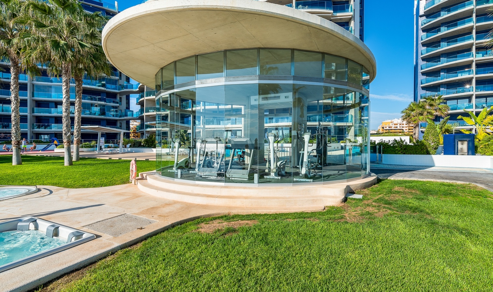 Resale - Apartment -
Torrevieja - Punta Prima