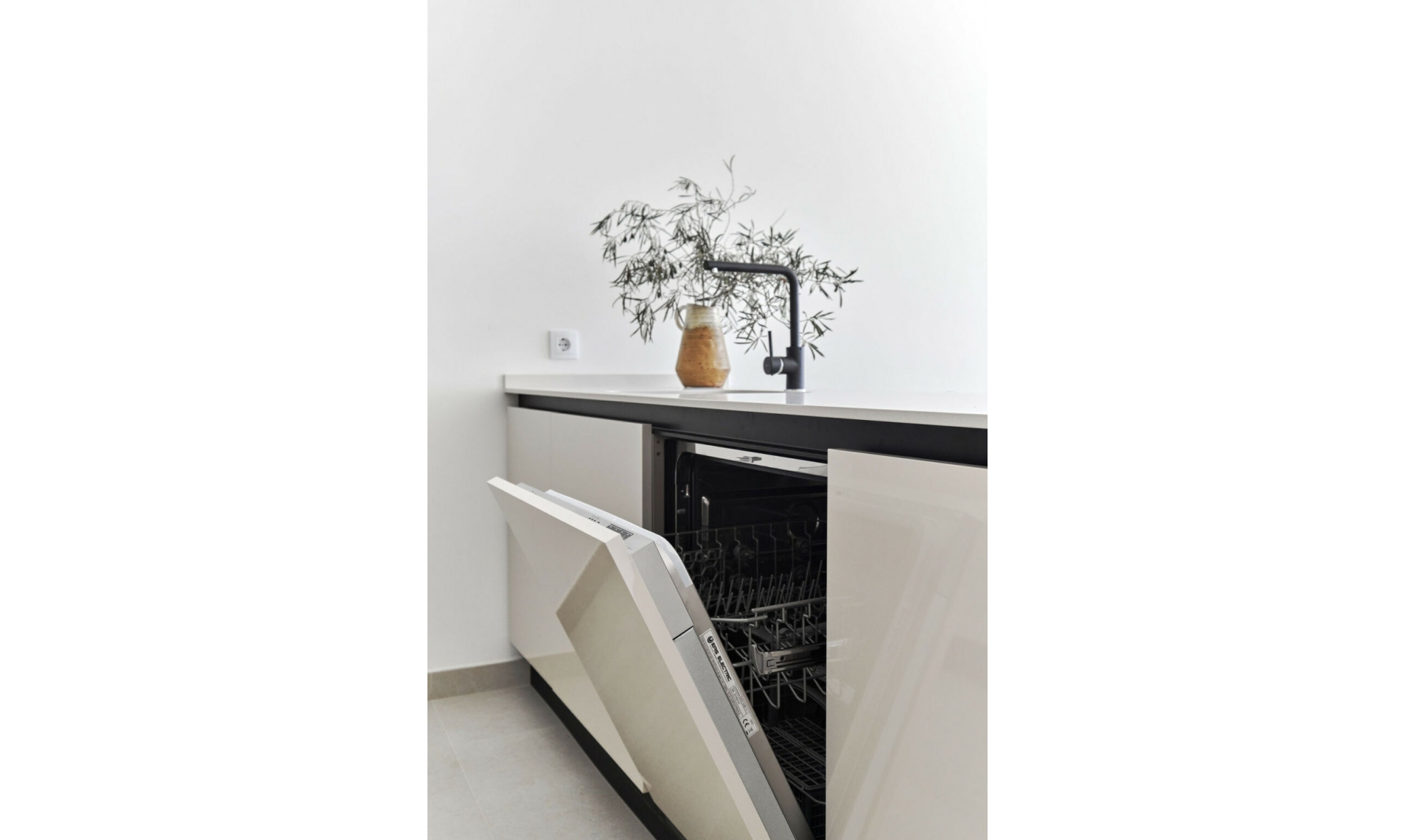 Resale - Apartment -
Torrevieja