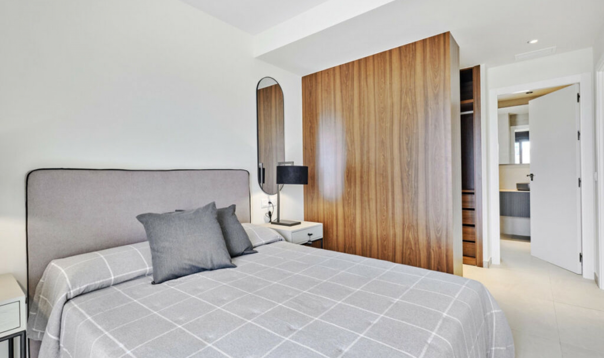 Resale - Apartment -
Torrevieja