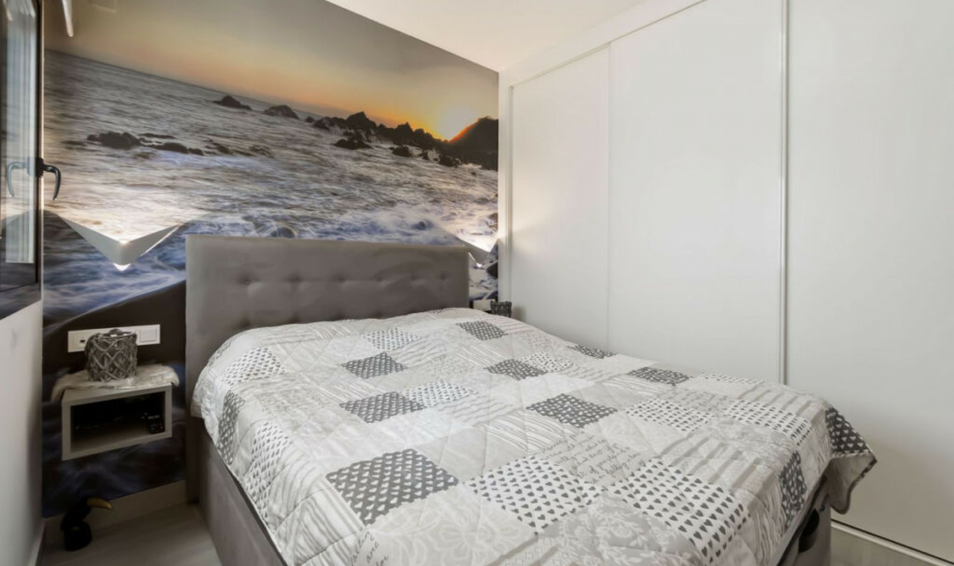 Resale - Apartment -
Torrevieja