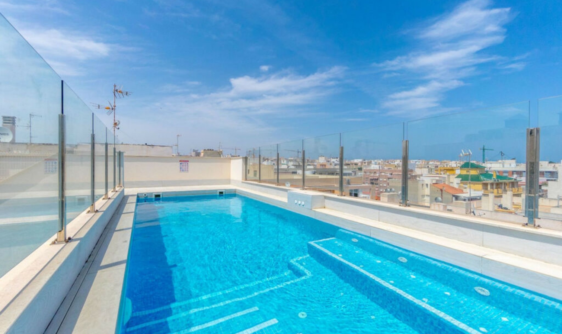 Resale - Apartment -
Torrevieja