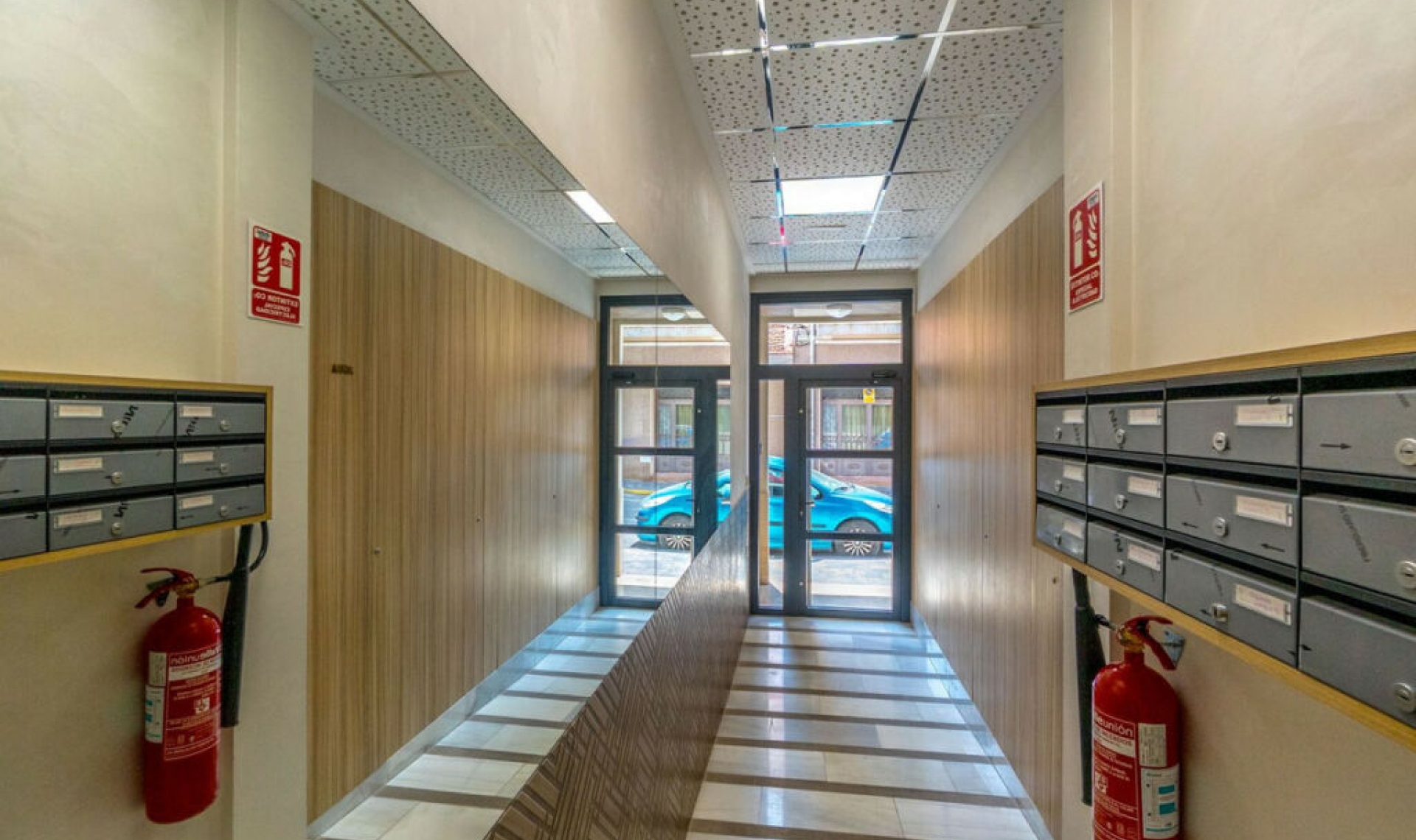 Resale - Apartment -
Torrevieja