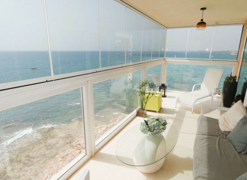 Resale - Apartment -
Torrevieja