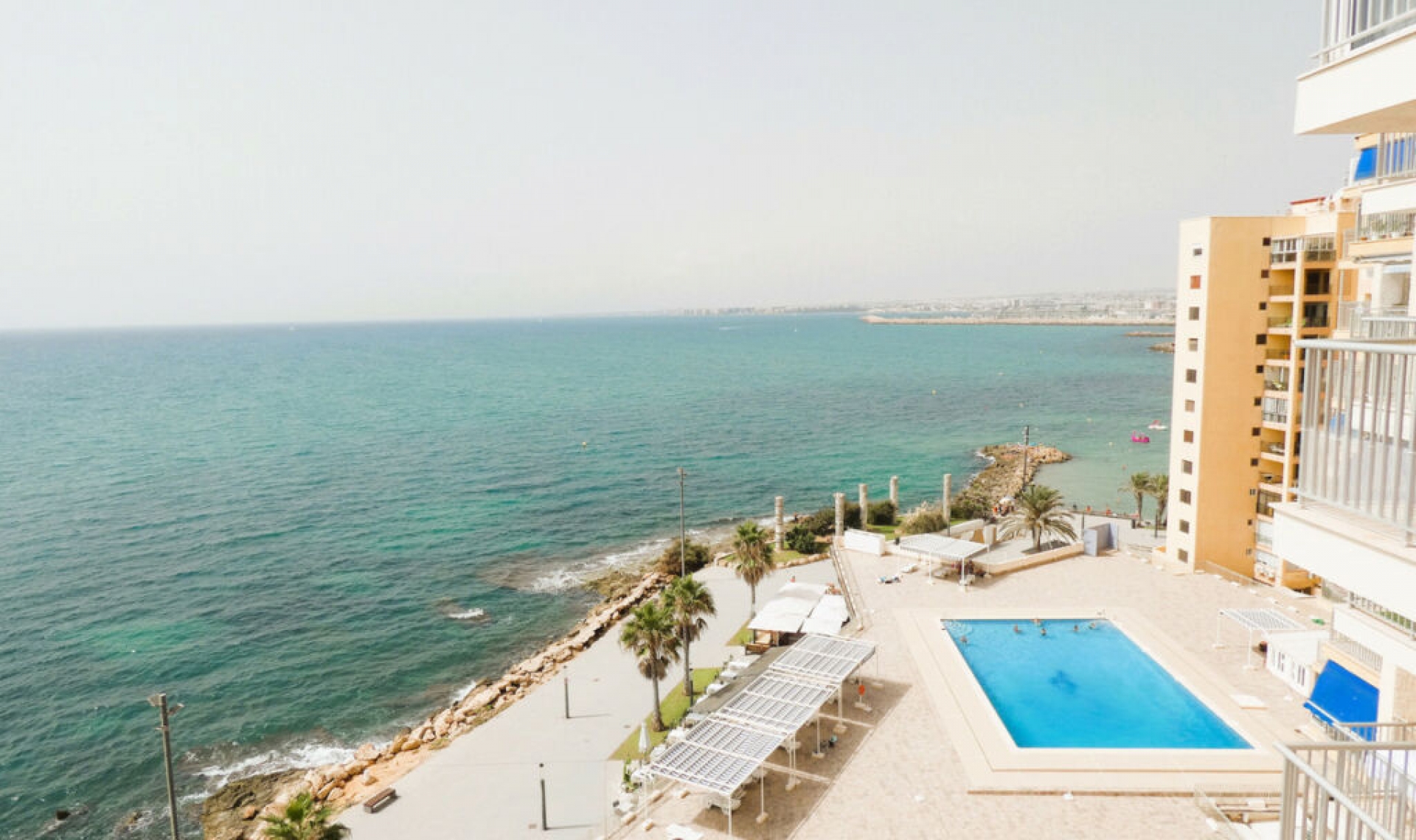 Resale - Apartment -
Torrevieja