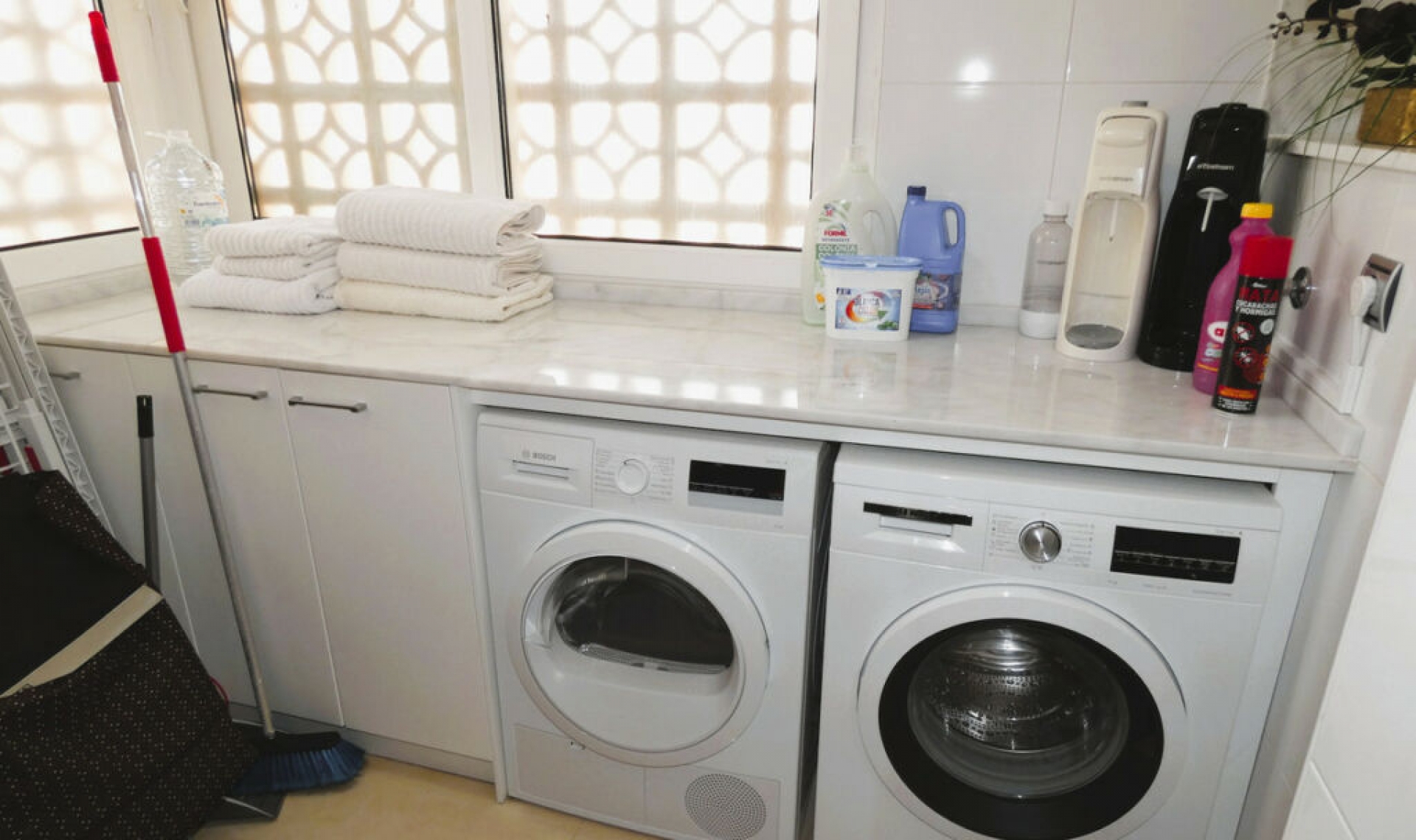 Resale - Apartment -
Torrevieja