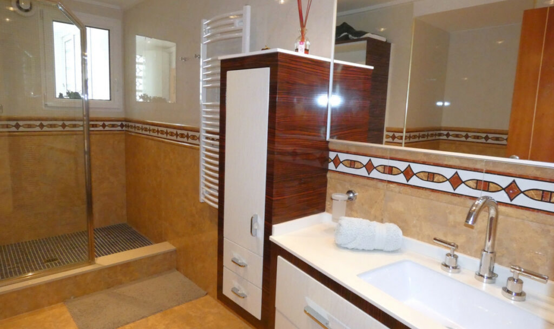 Resale - Apartment -
Torrevieja