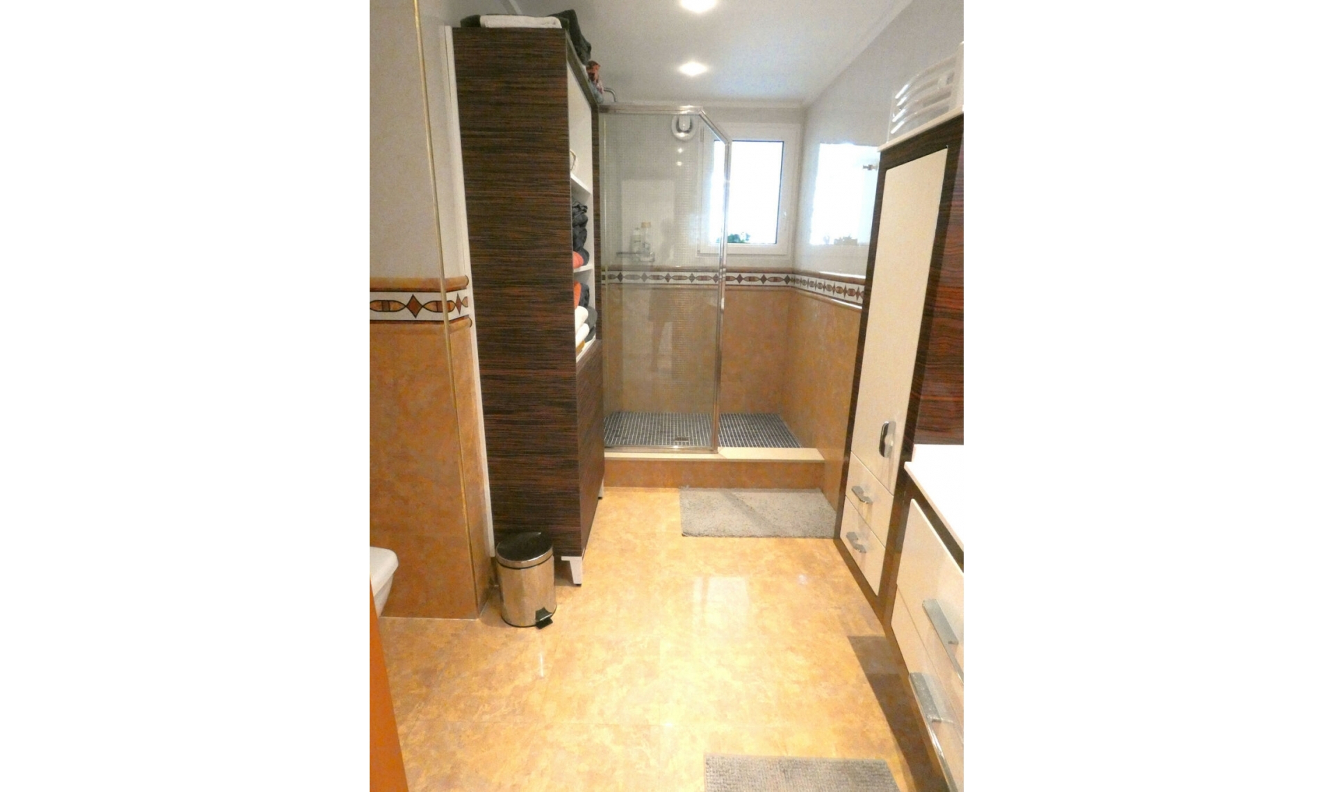 Resale - Apartment -
Torrevieja