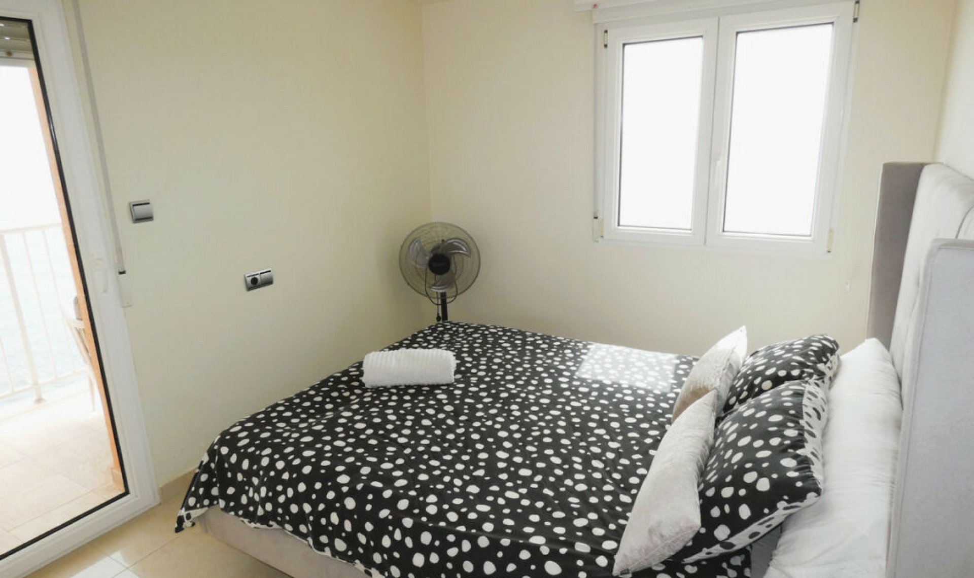 Resale - Apartment -
Torrevieja