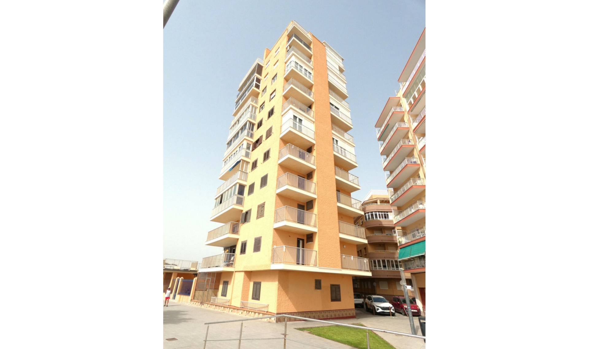 Resale - Apartment -
Torrevieja