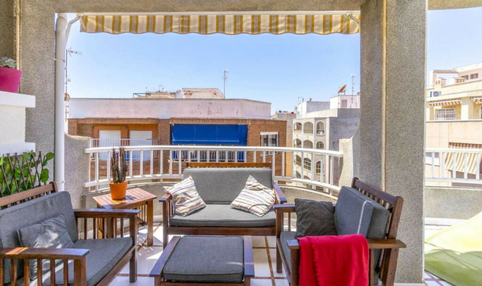 Resale - Apartment -
Torrevieja