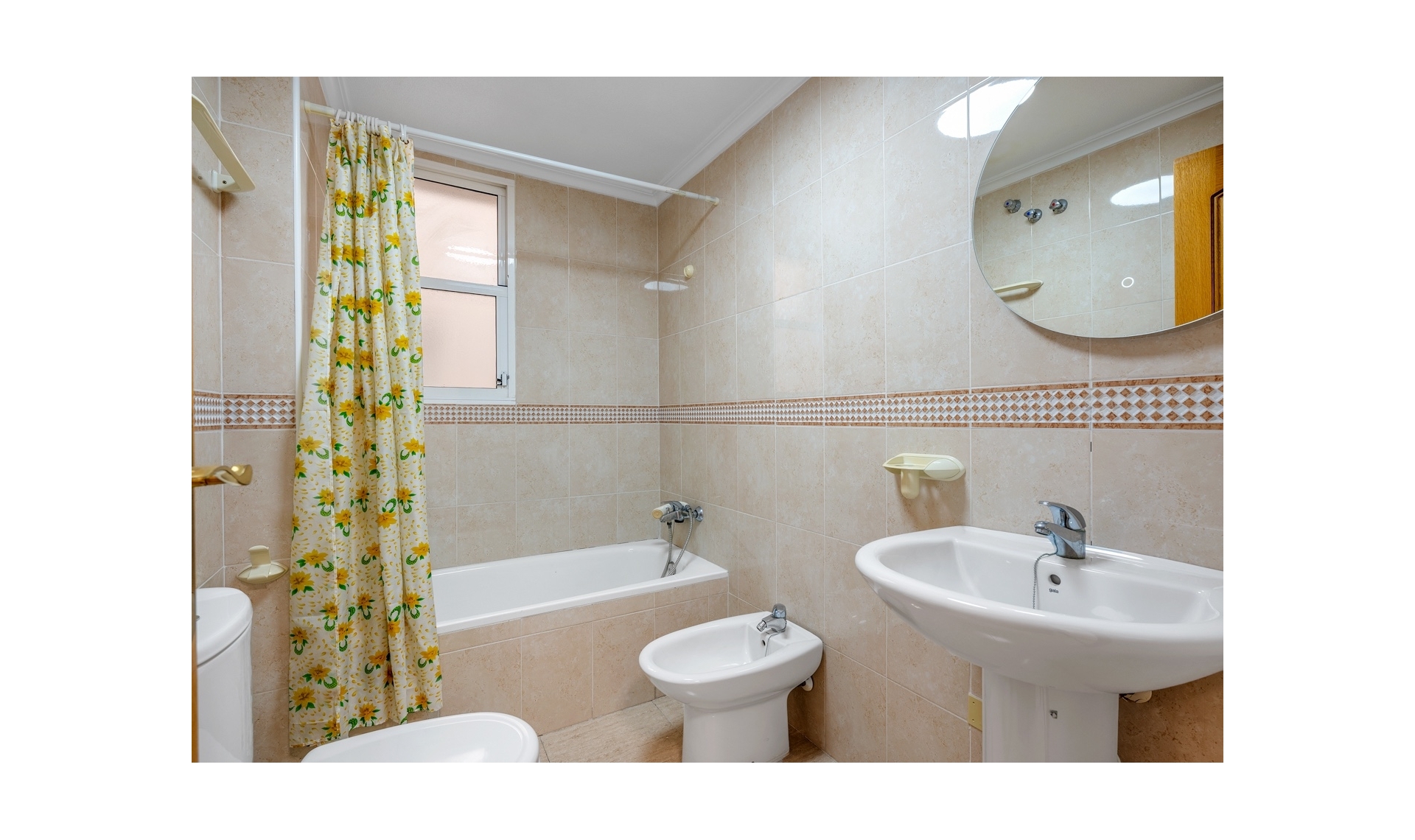 Resale - Apartment -
Torrevieja