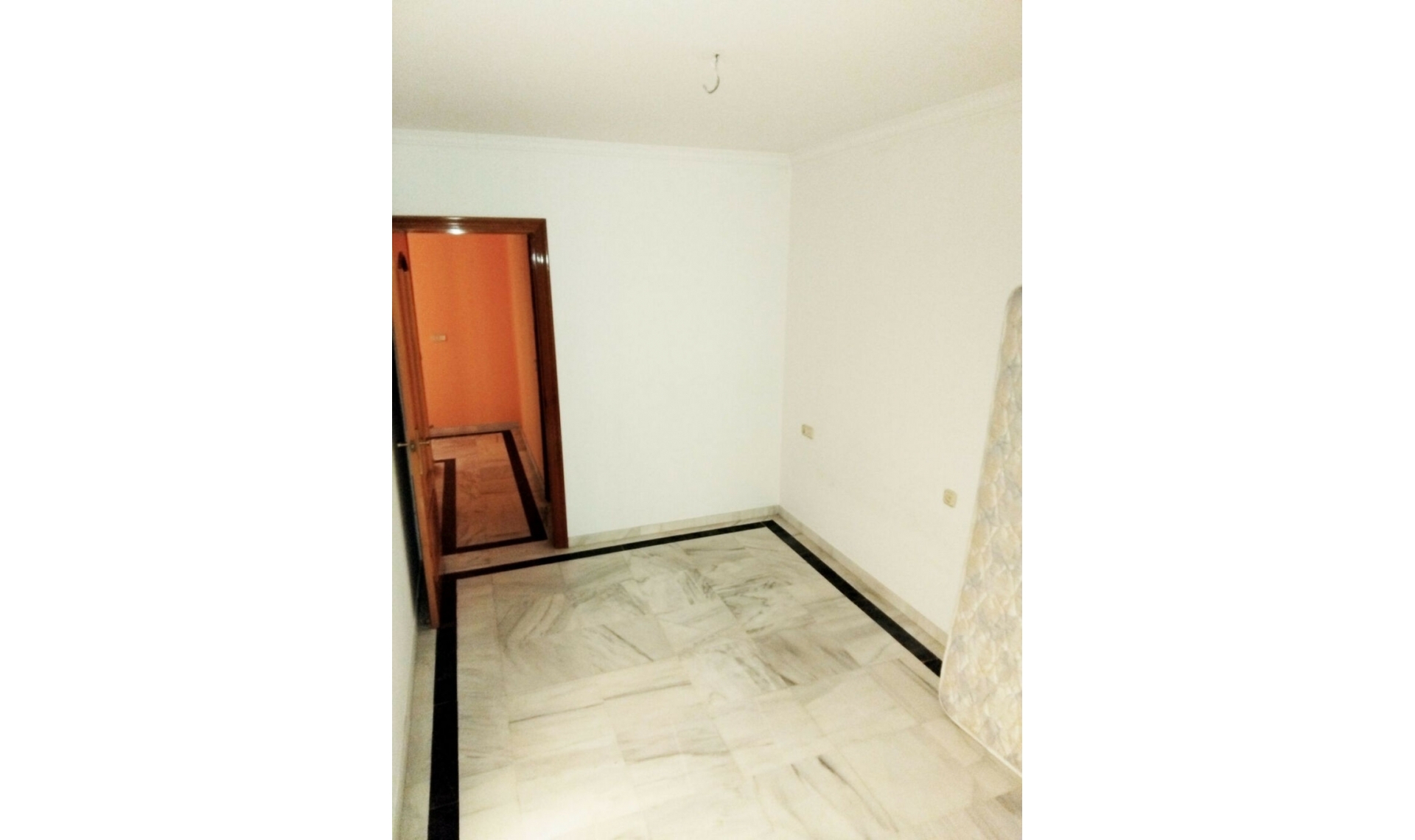Resale - Apartment -
Torrox Costa