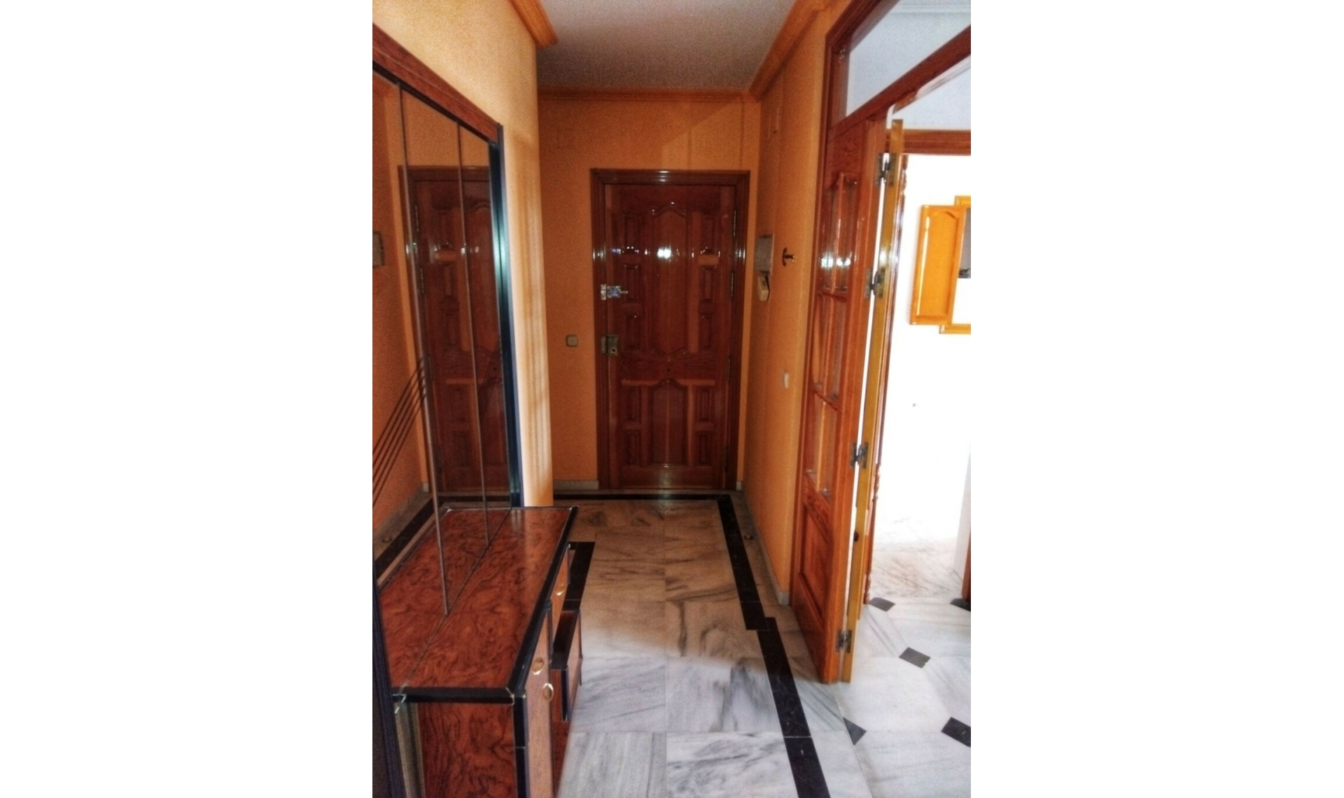 Resale - Apartment -
Torrox Costa