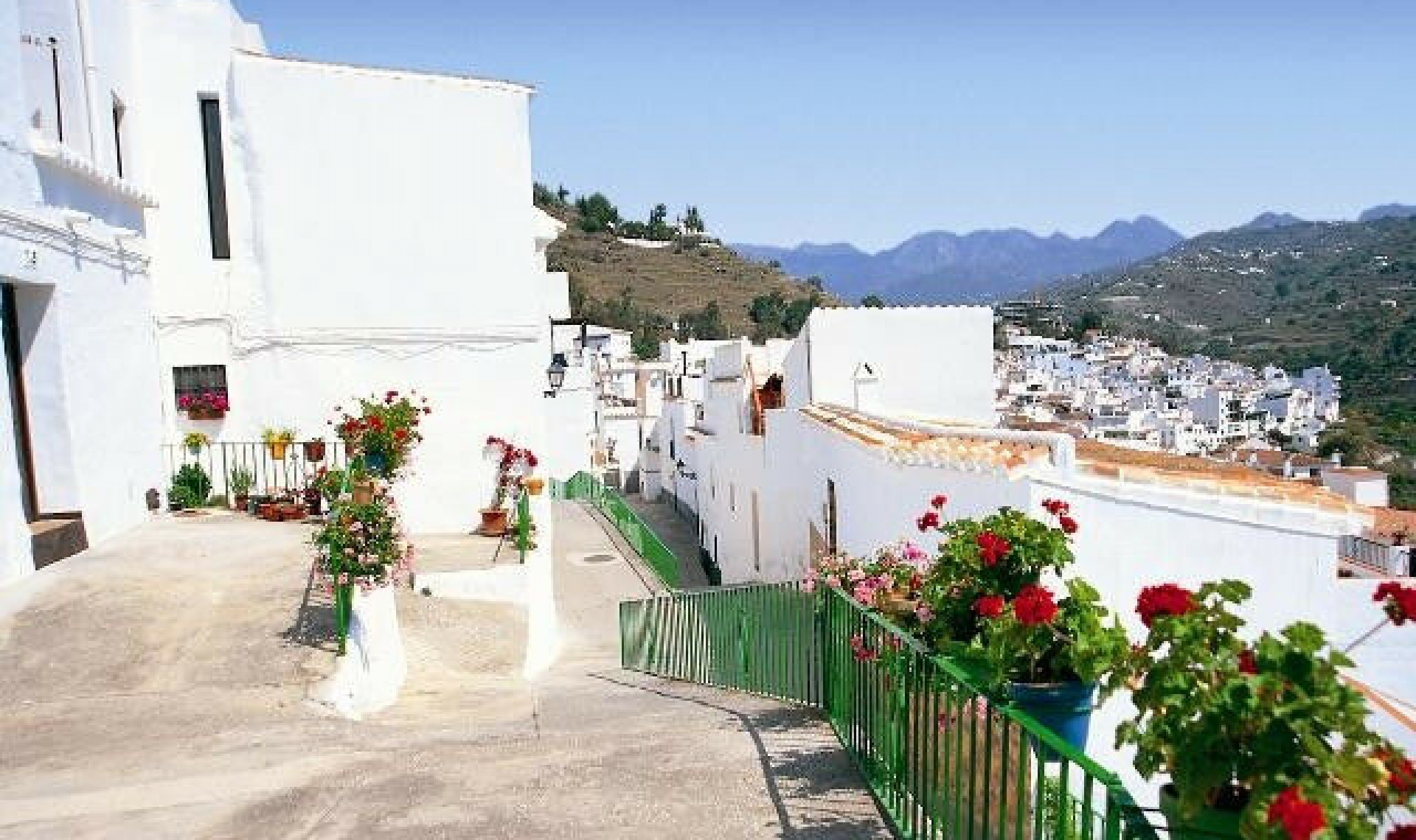 Resale - Apartment -
Torrox