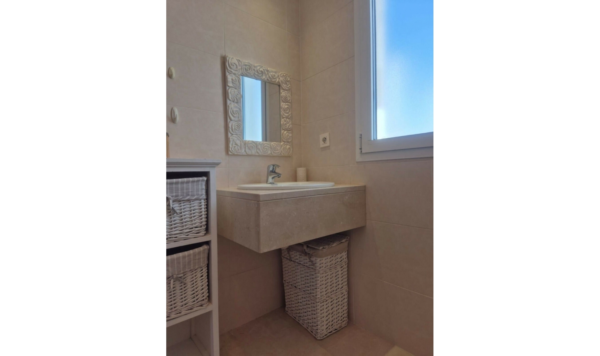 Resale - Apartment -
Valle Romano
