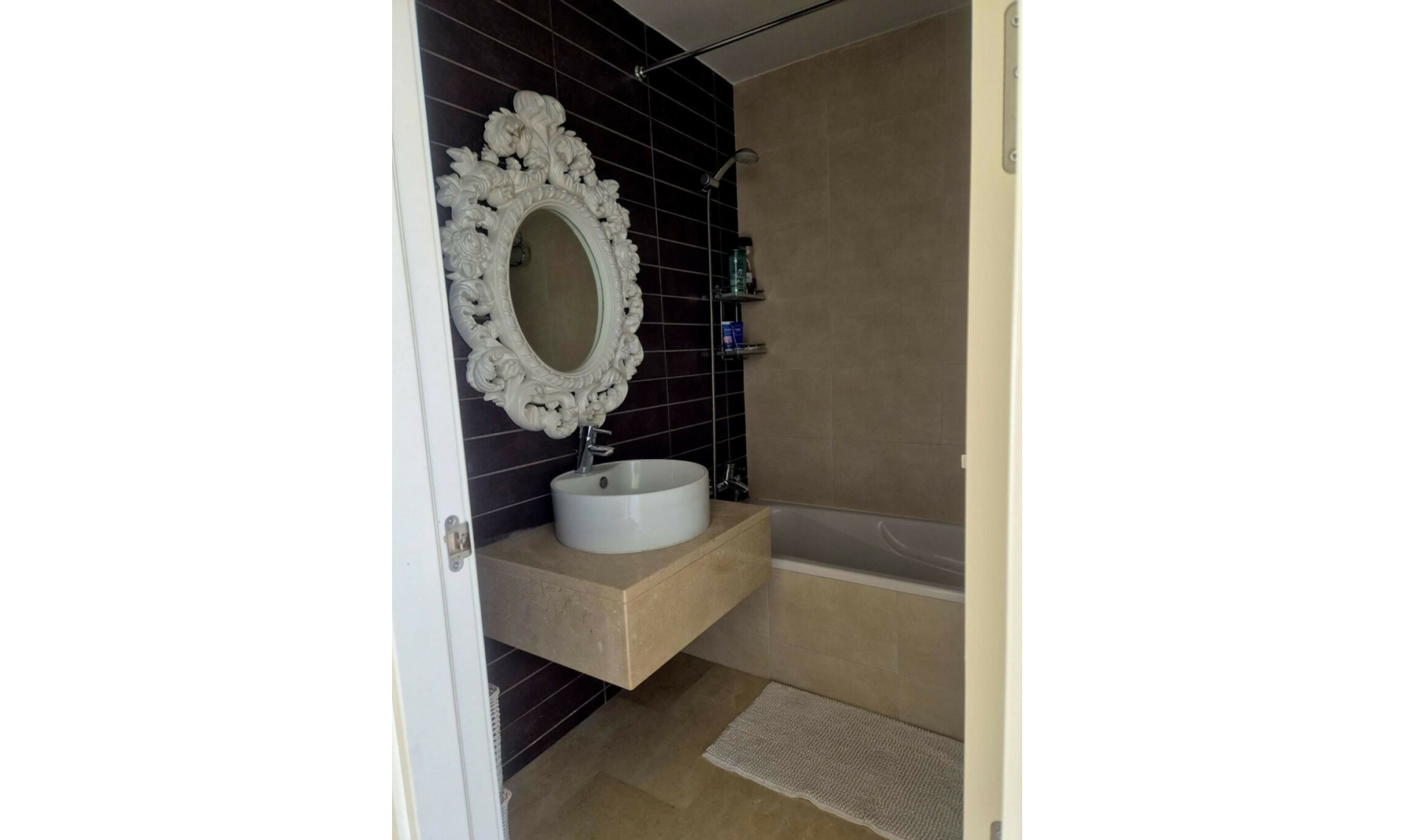 Resale - Apartment -
Valle Romano