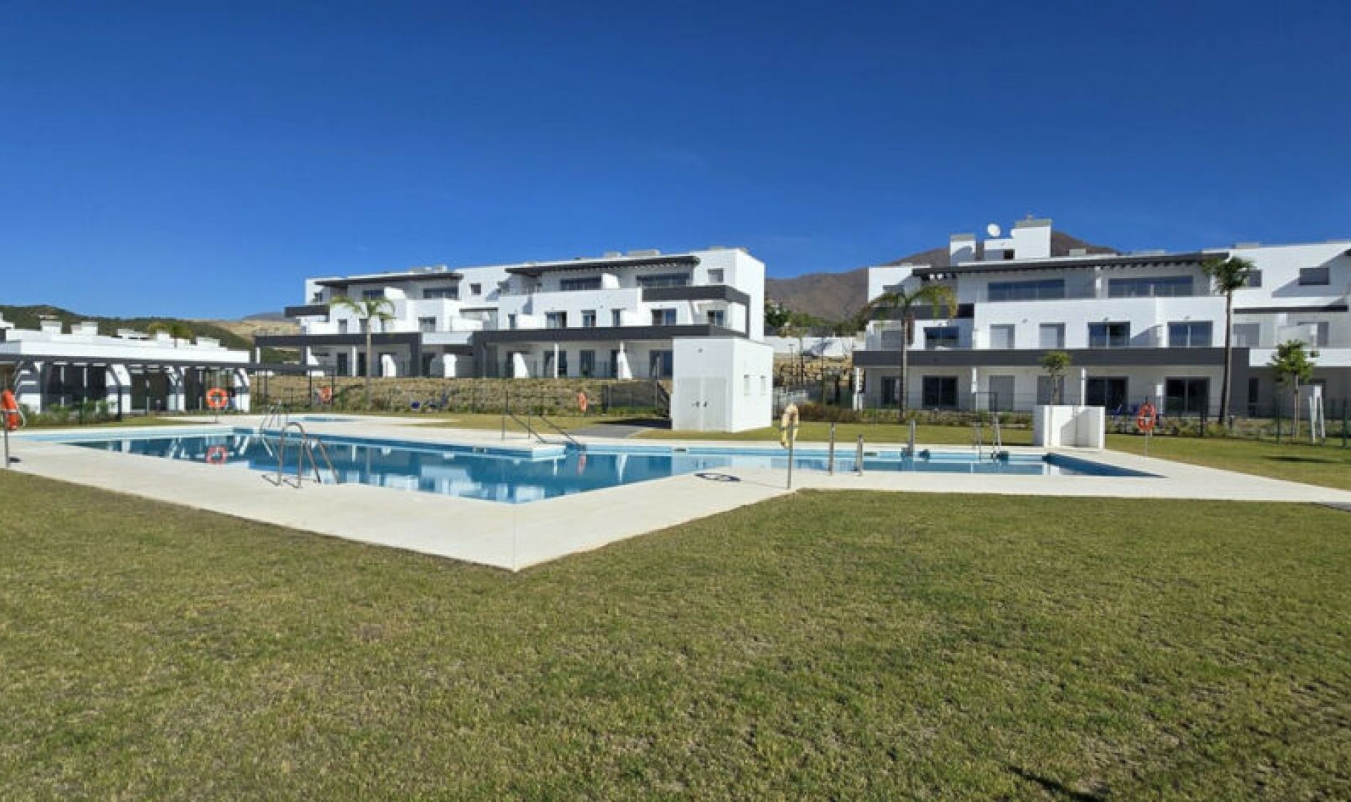 Resale - Apartment -
Valle Romano