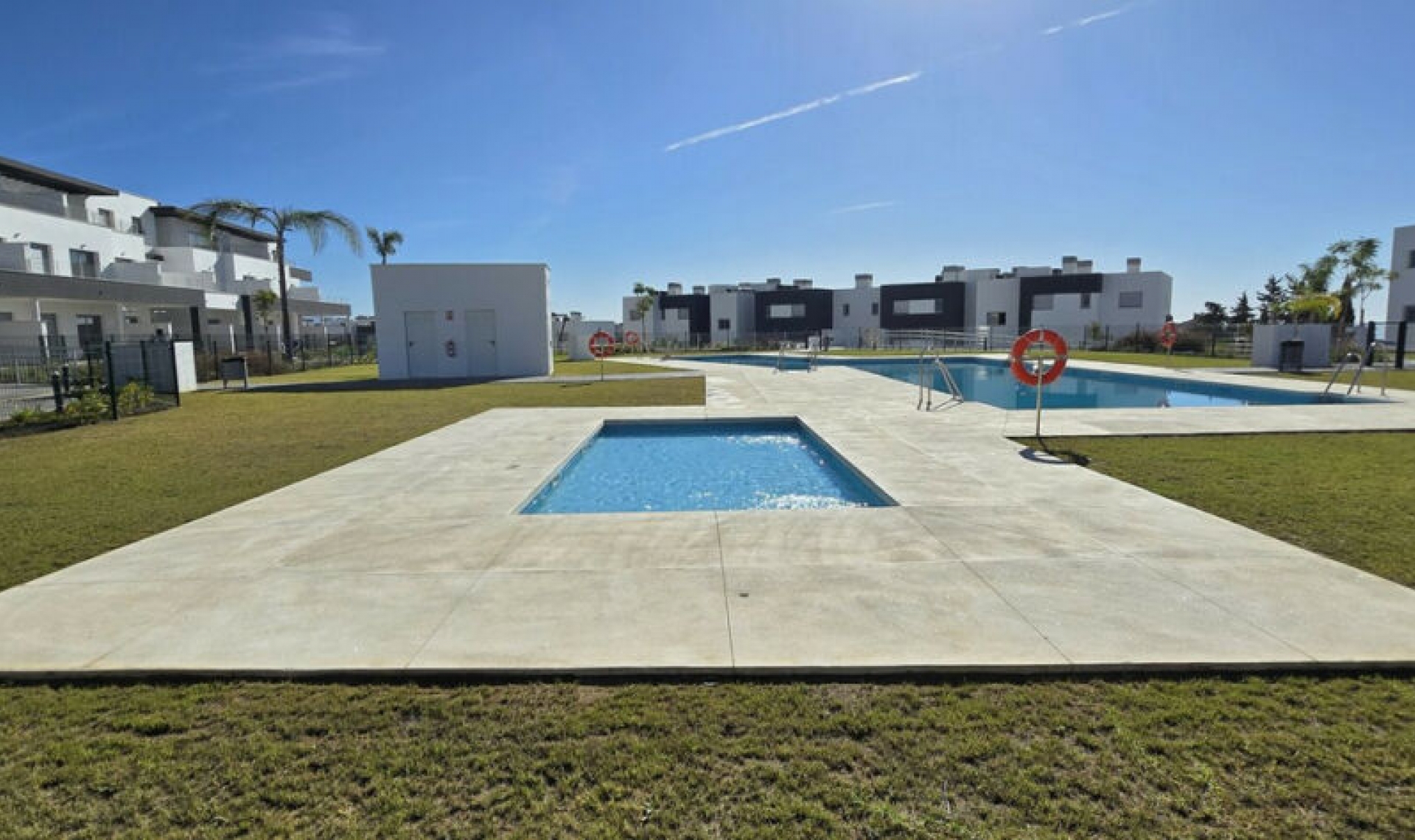 Resale - Apartment -
Valle Romano