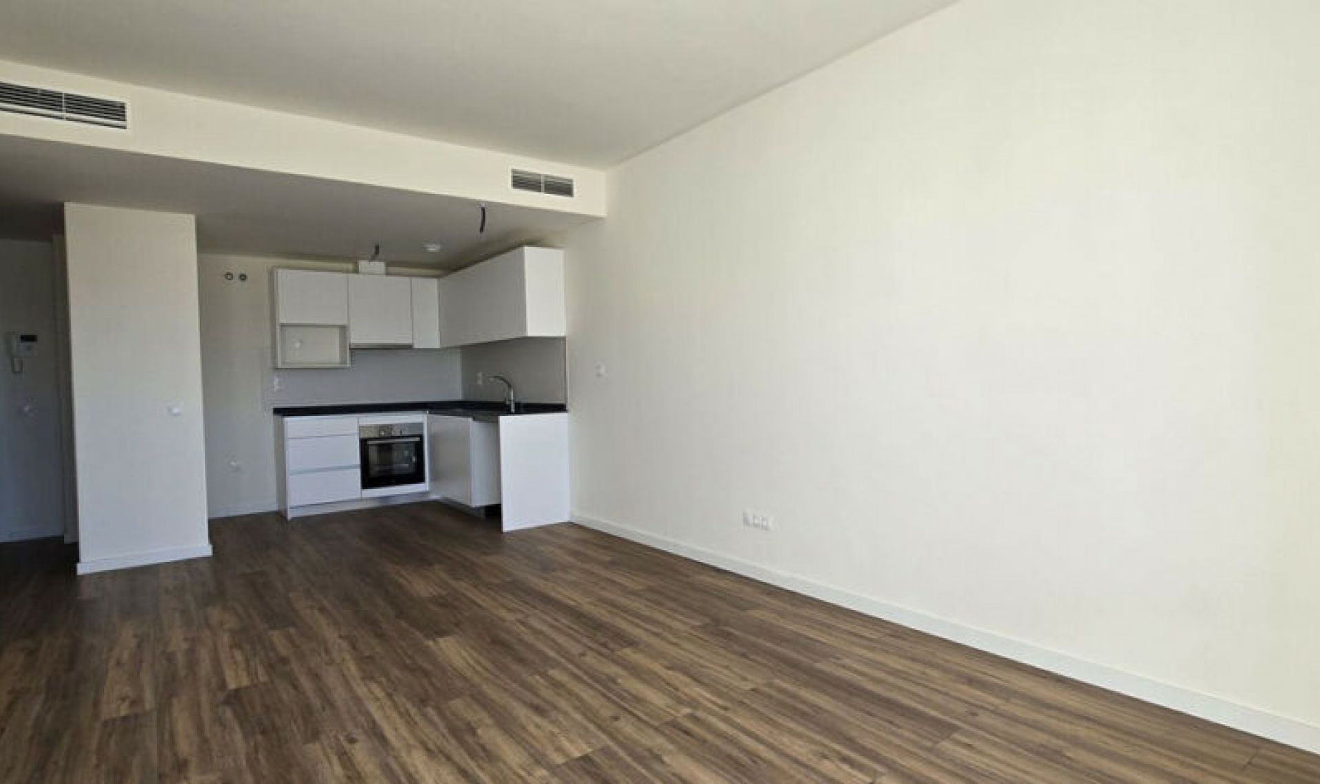 Resale - Apartment -
Valle Romano