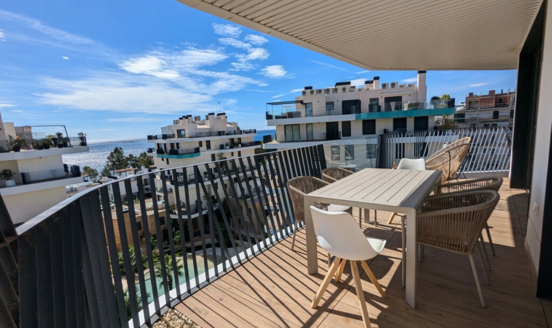Resale - Apartment -
Villajoyosa
