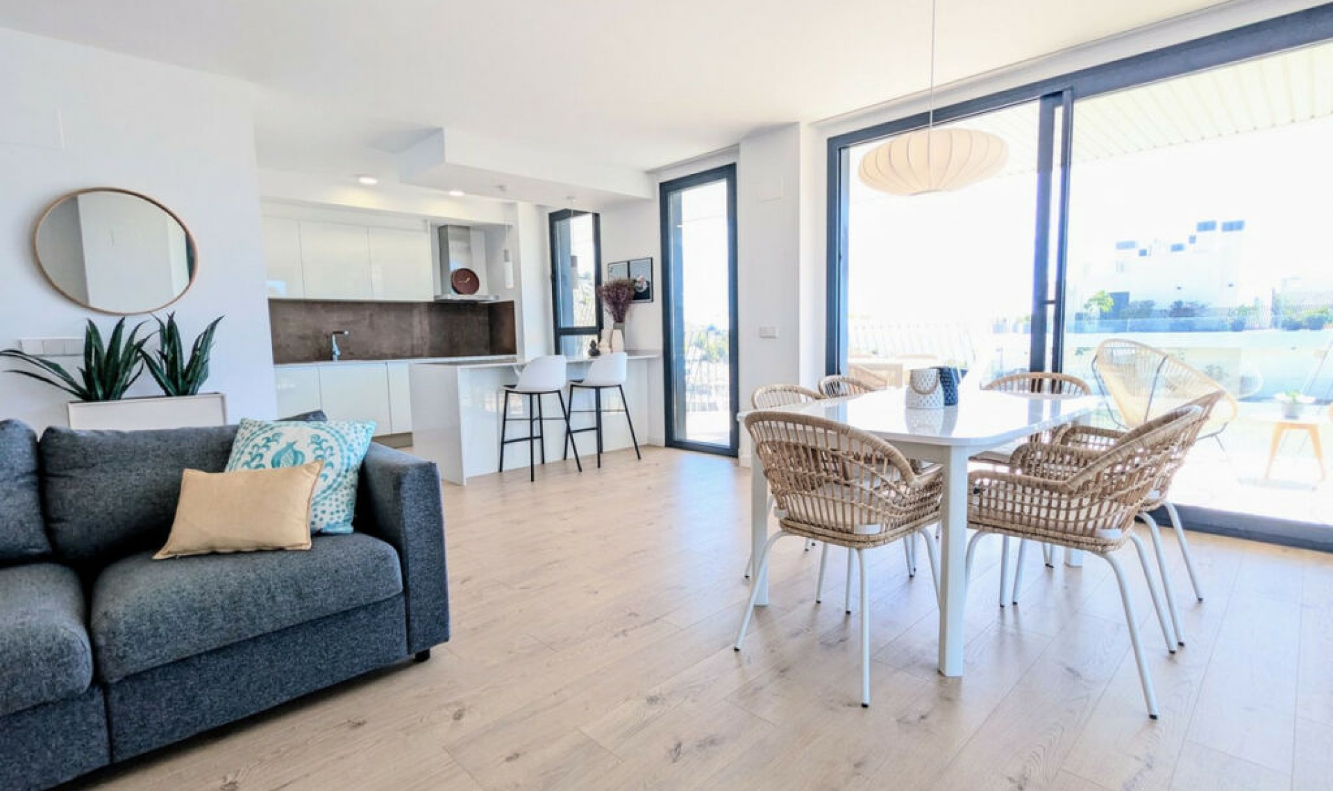 Resale - Apartment -
Villajoyosa